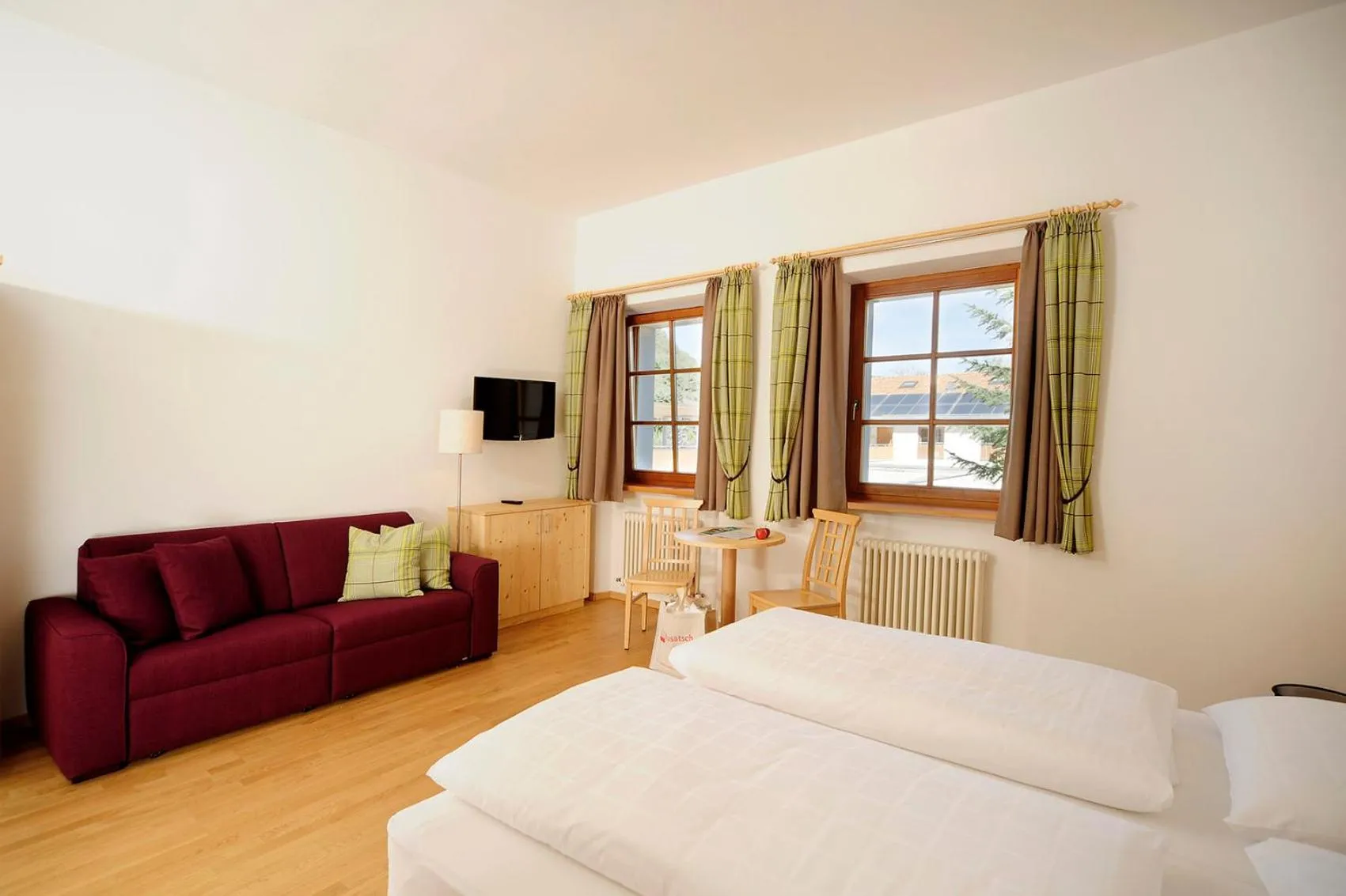 Photo of the whole room, Bed in Hotel Masatsch