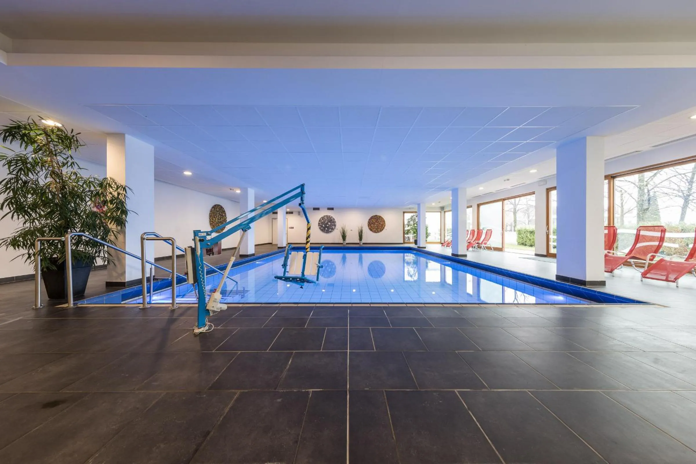 Swimming pool in Hotel Masatsch