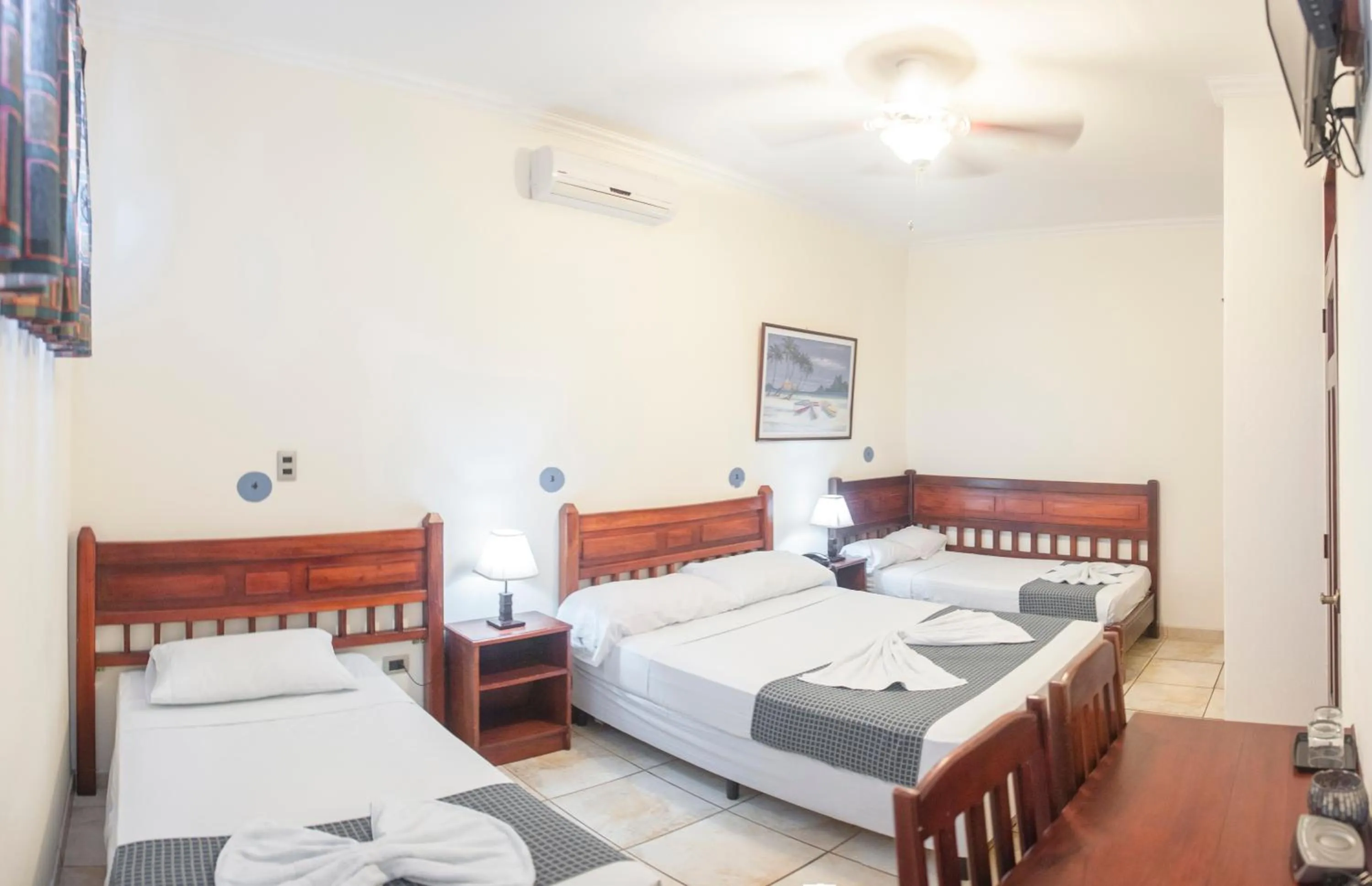 Decorative detail, Bed in El Almirante