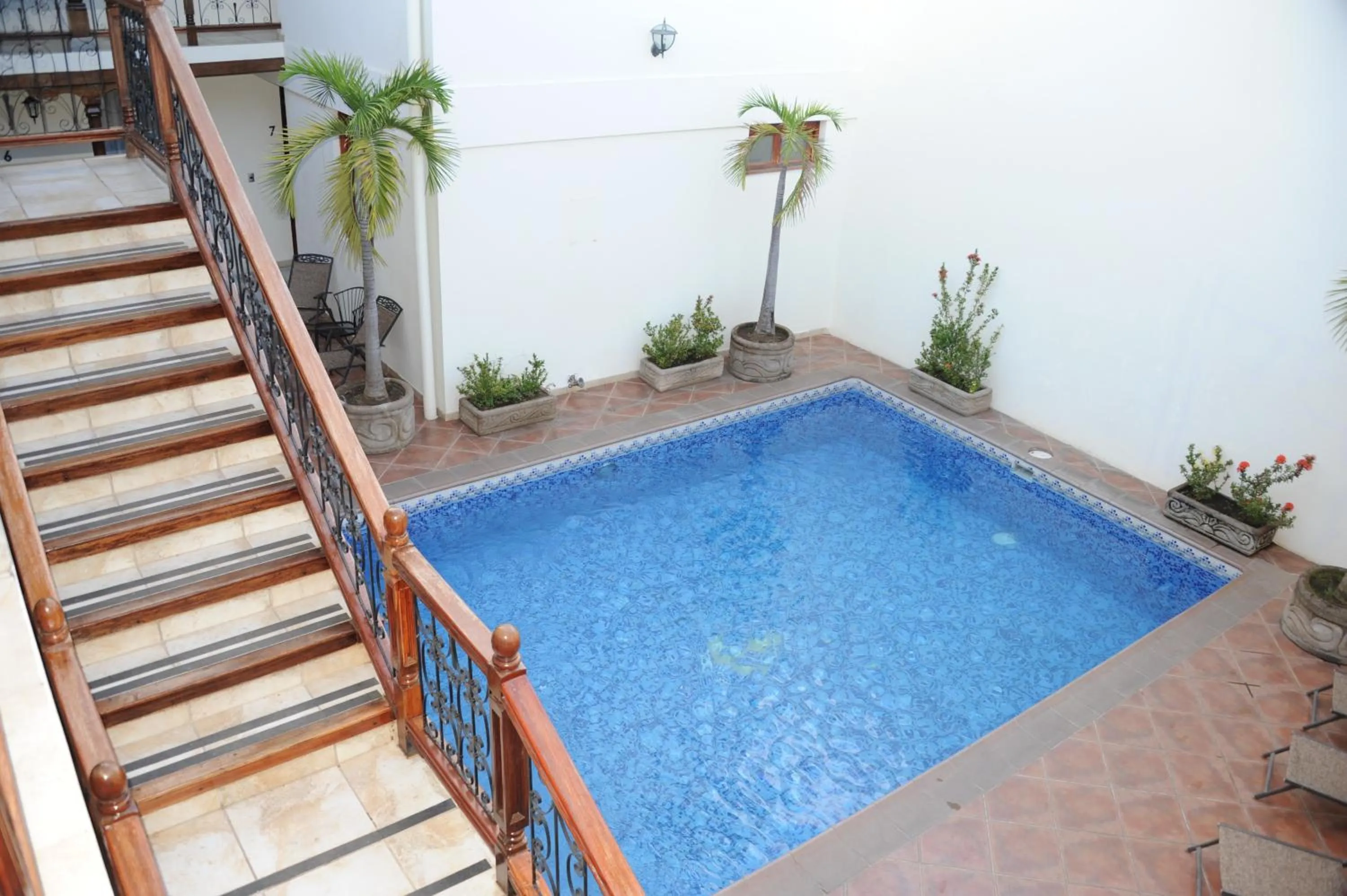 Swimming pool in El Almirante