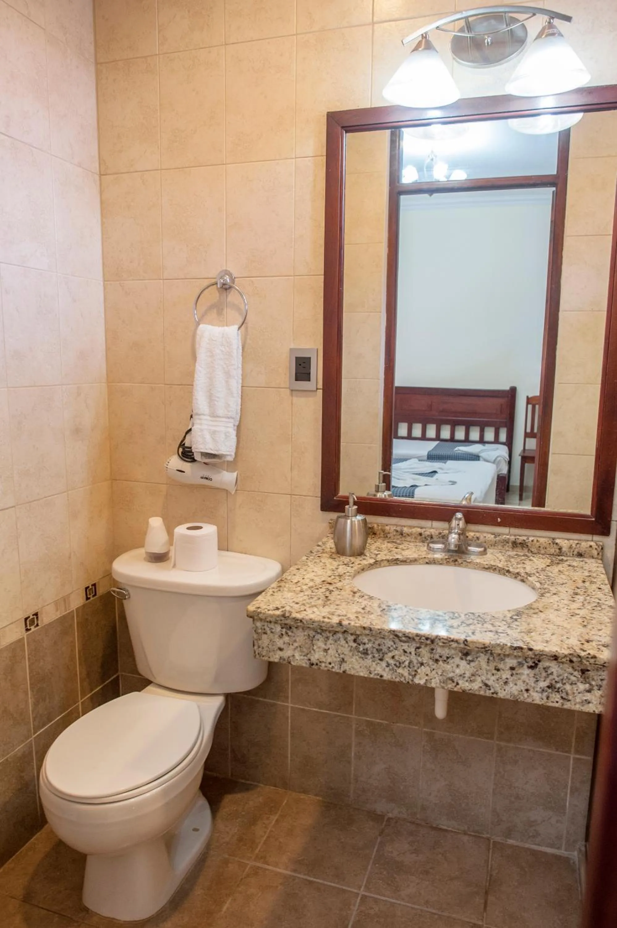 Bathroom in El Almirante