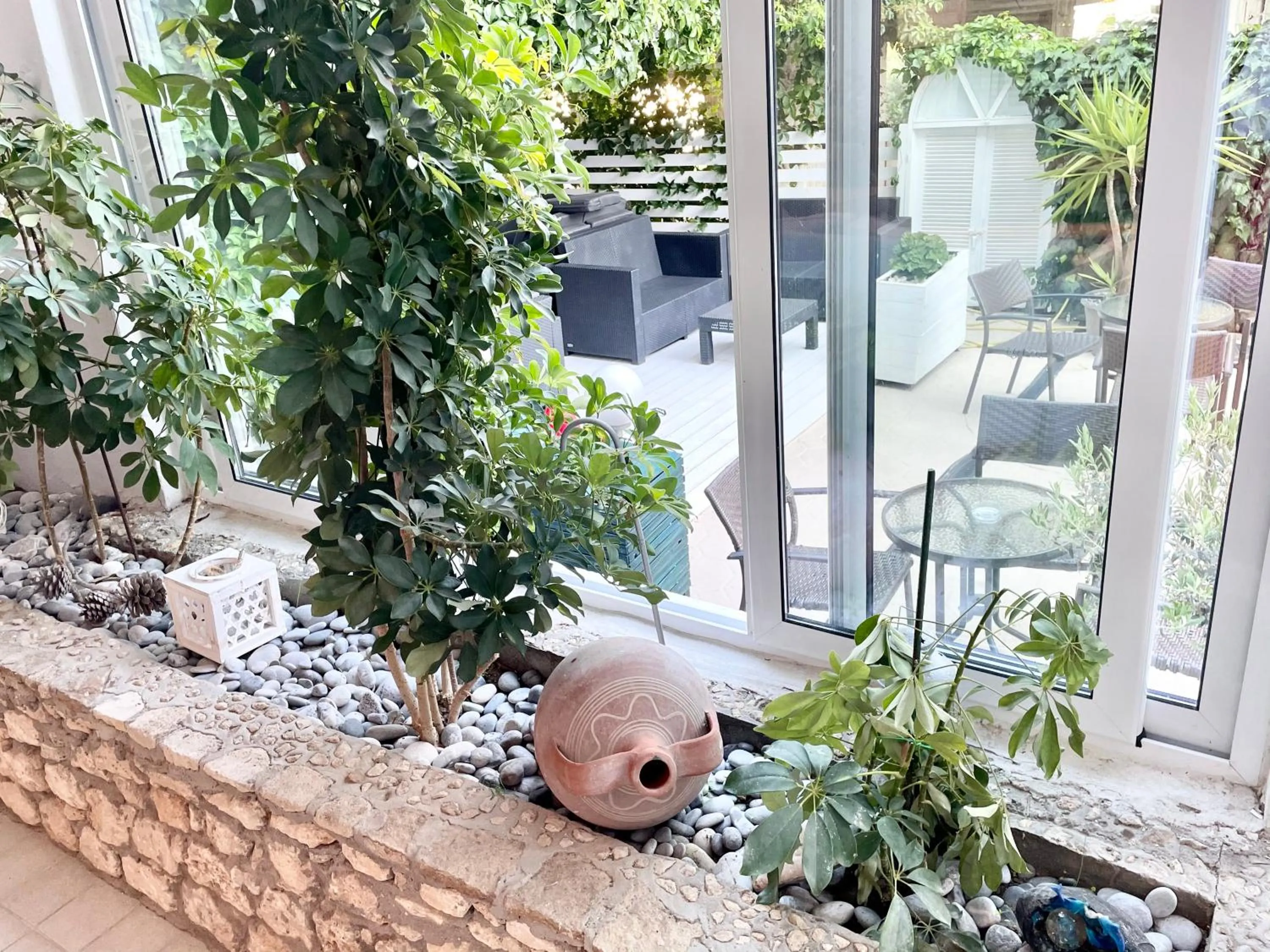 Property building in Hotel Pighi