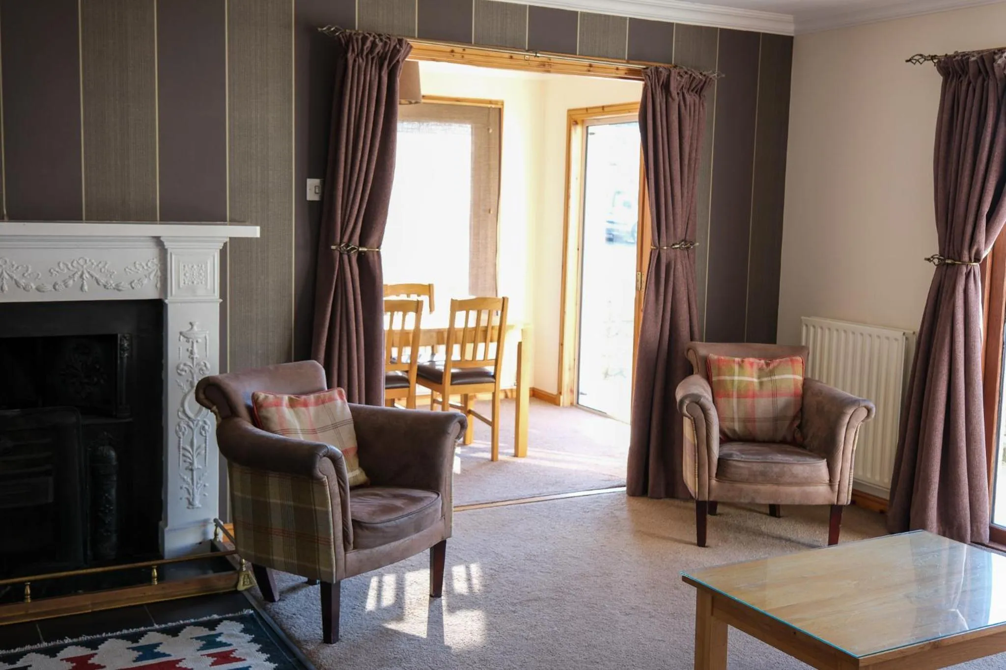 Living room in The Glen Mhor Apartments
