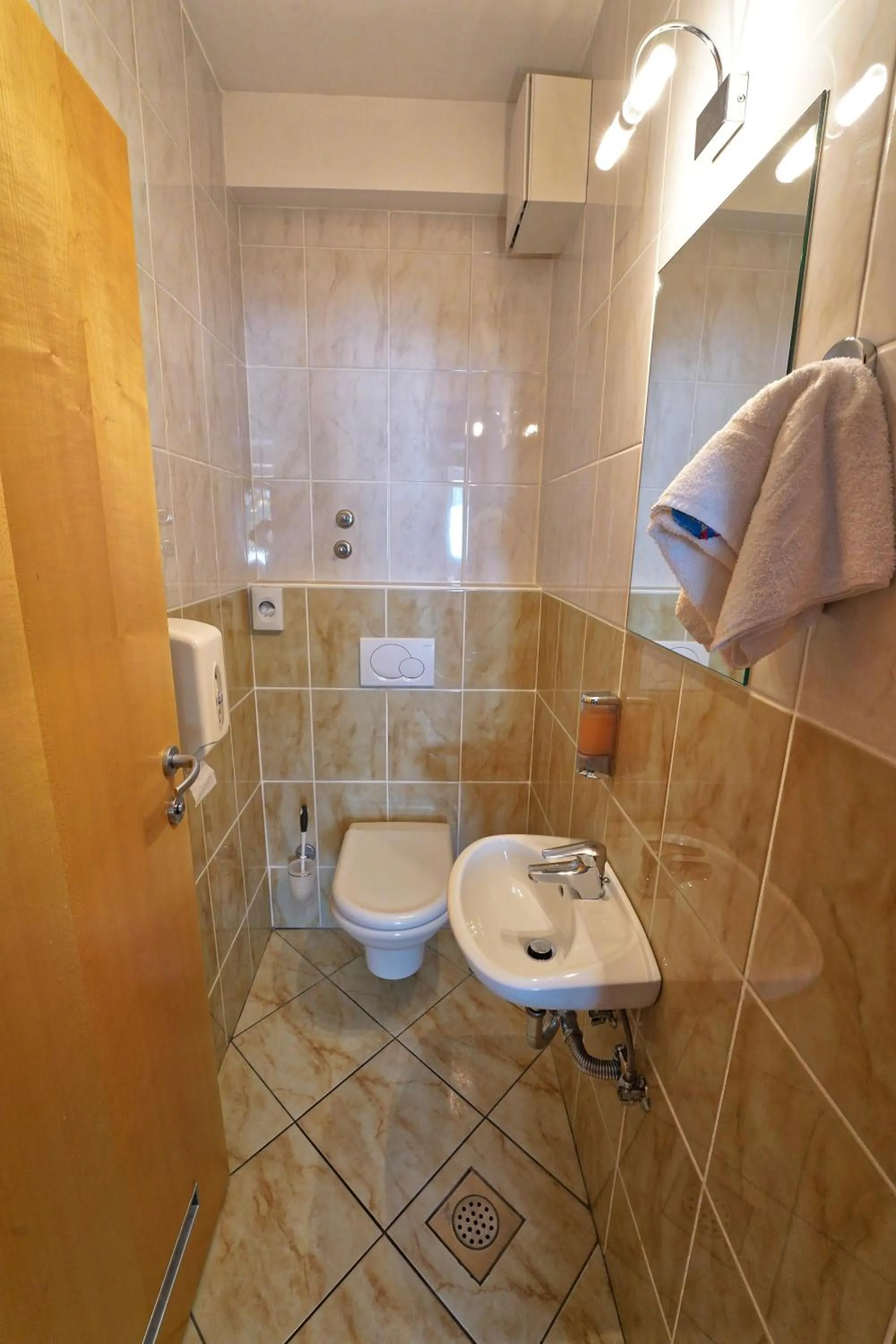 Toilet in Hotel Krek Superior