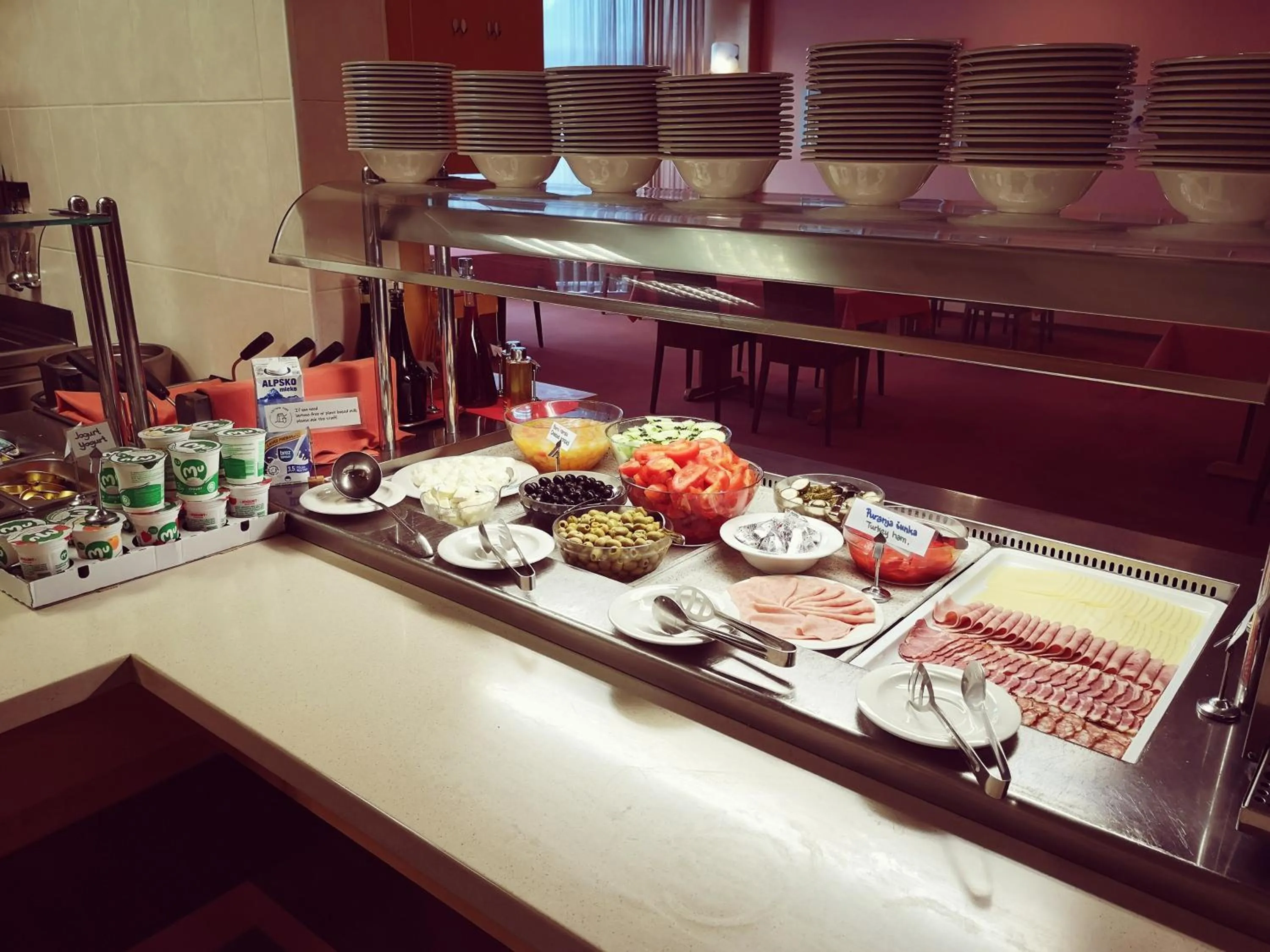 Breakfast in Hotel Krek Superior
