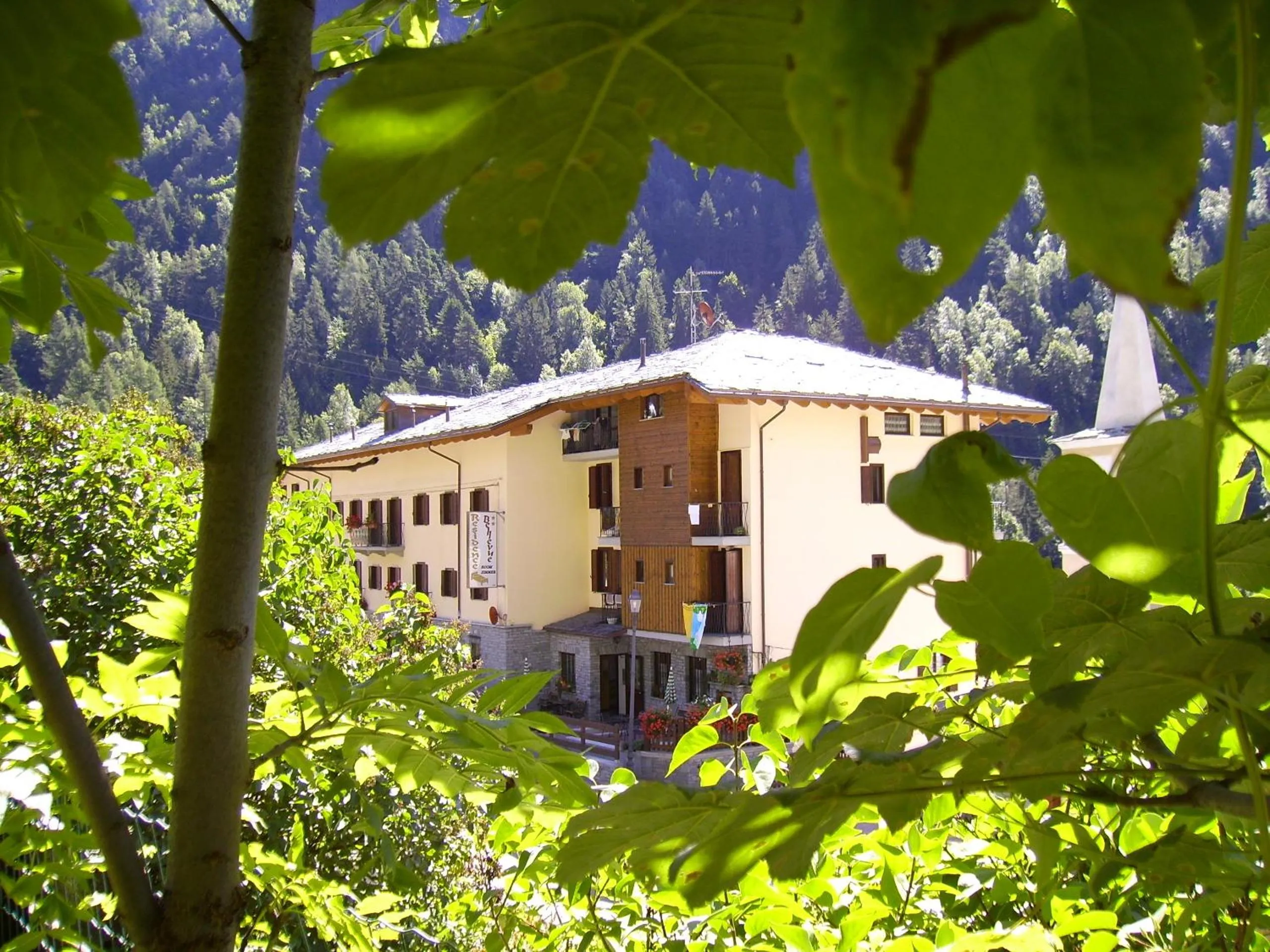 Property building in Residence Bellevue