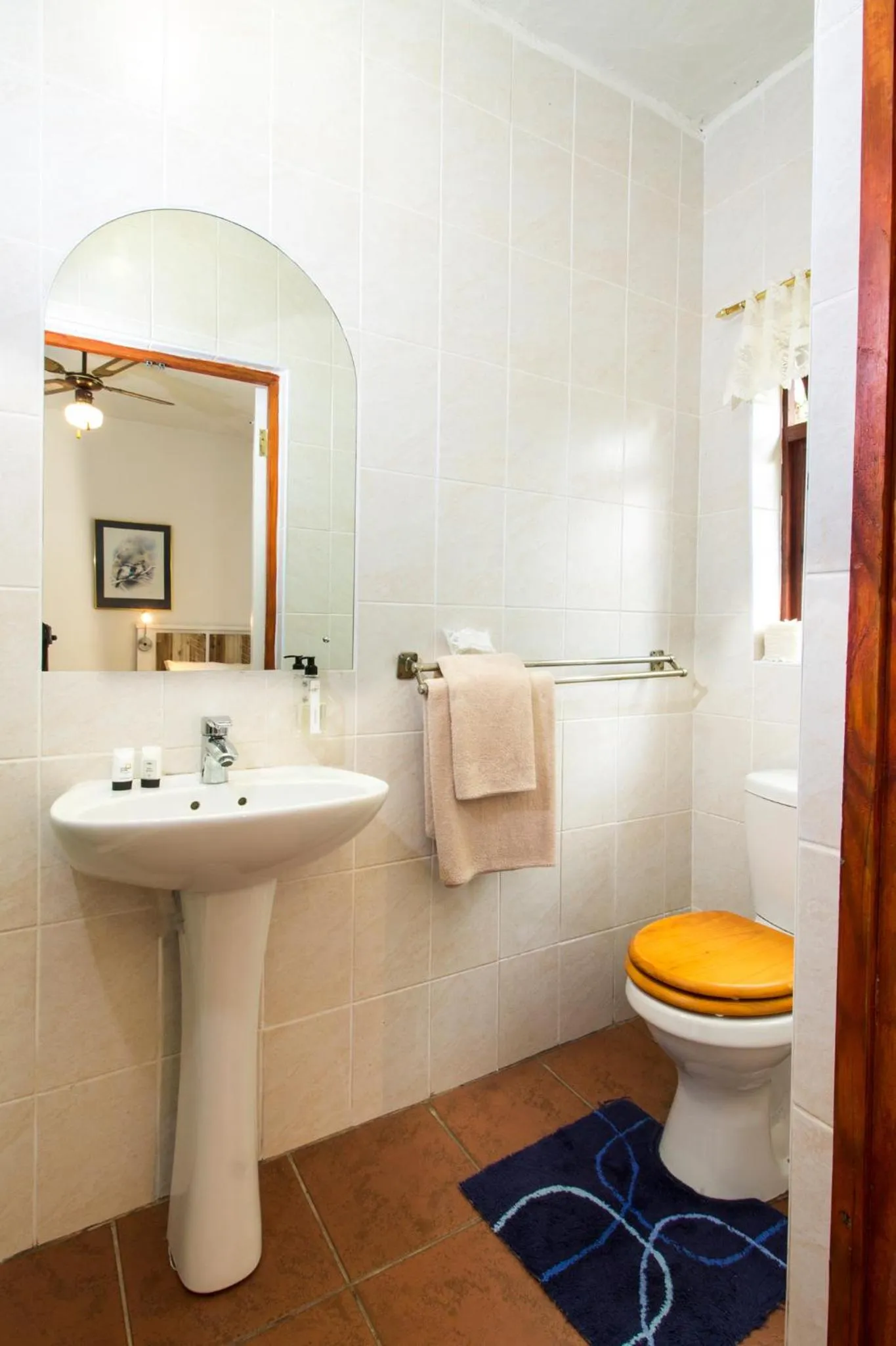 Toilet in Storms River Guest Lodge