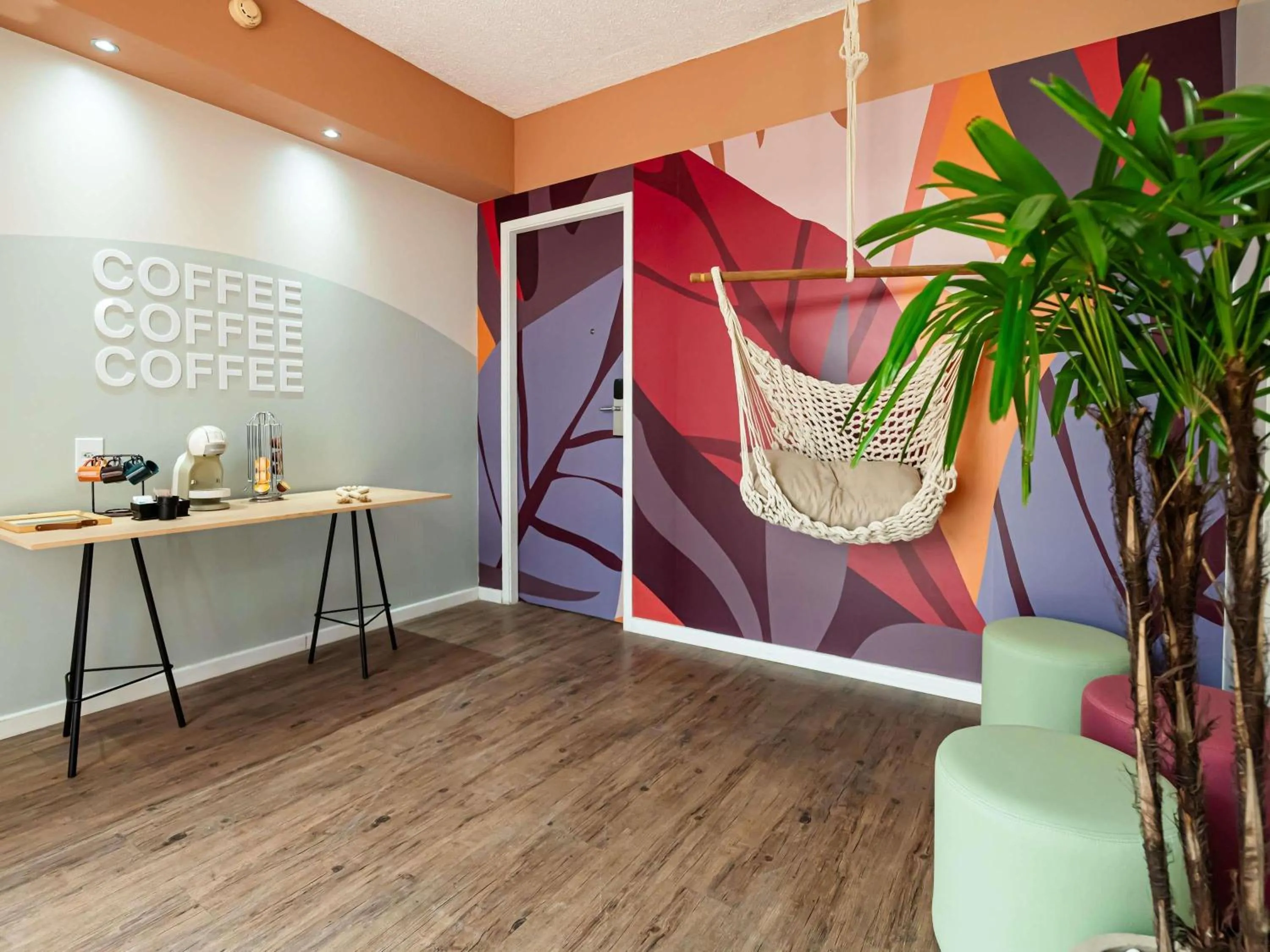 Meeting/conference room in ibis Styles Manaus