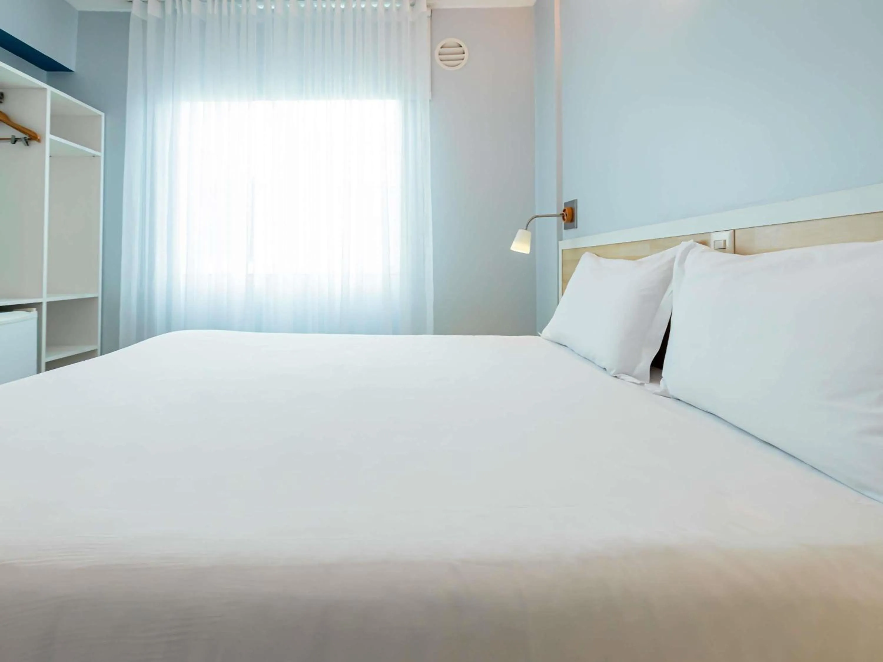 Bedroom, Bed in ibis Styles Manaus