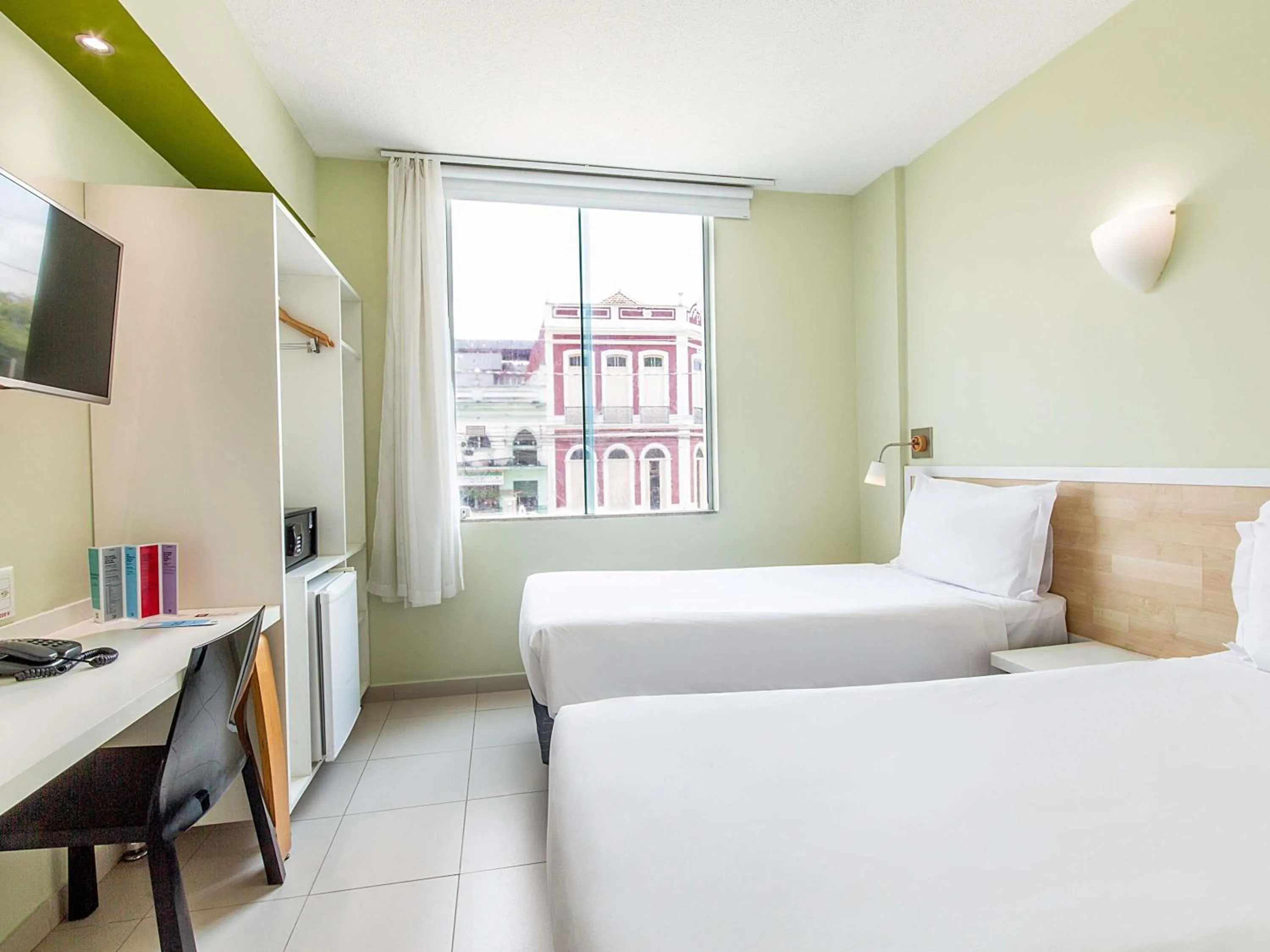 Bedroom, Bed in ibis Styles Manaus