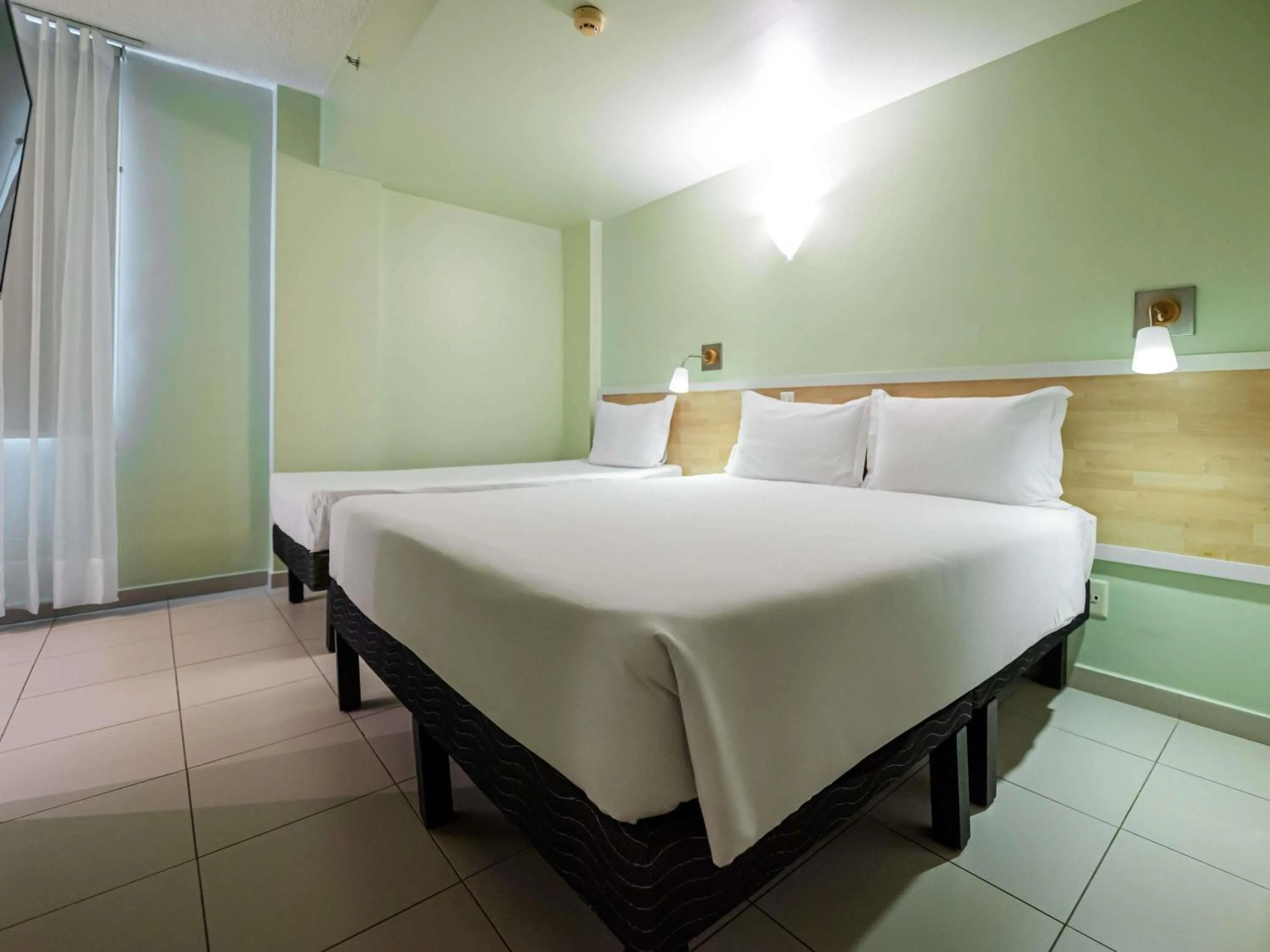 Bedroom, Bed in ibis Styles Manaus