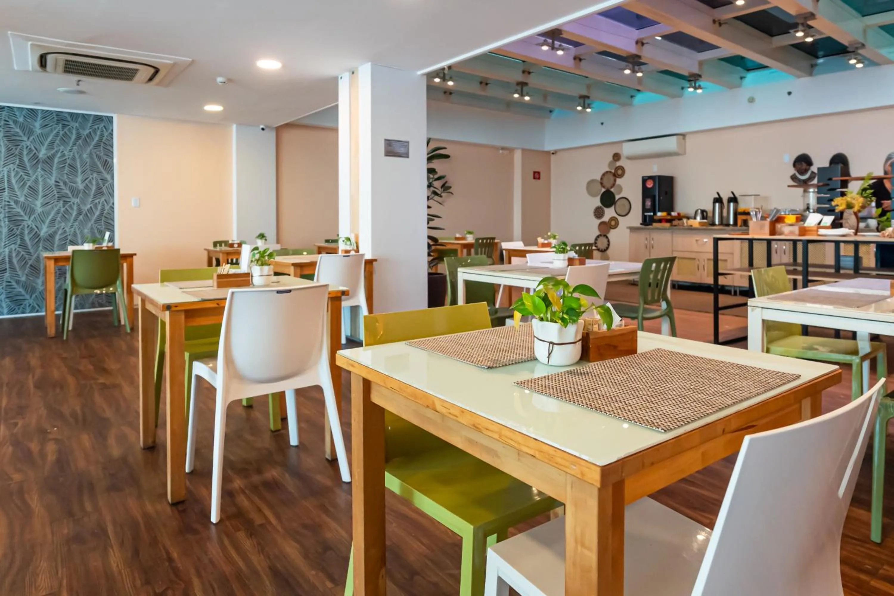 Restaurant/places to eat in ibis Styles Manaus