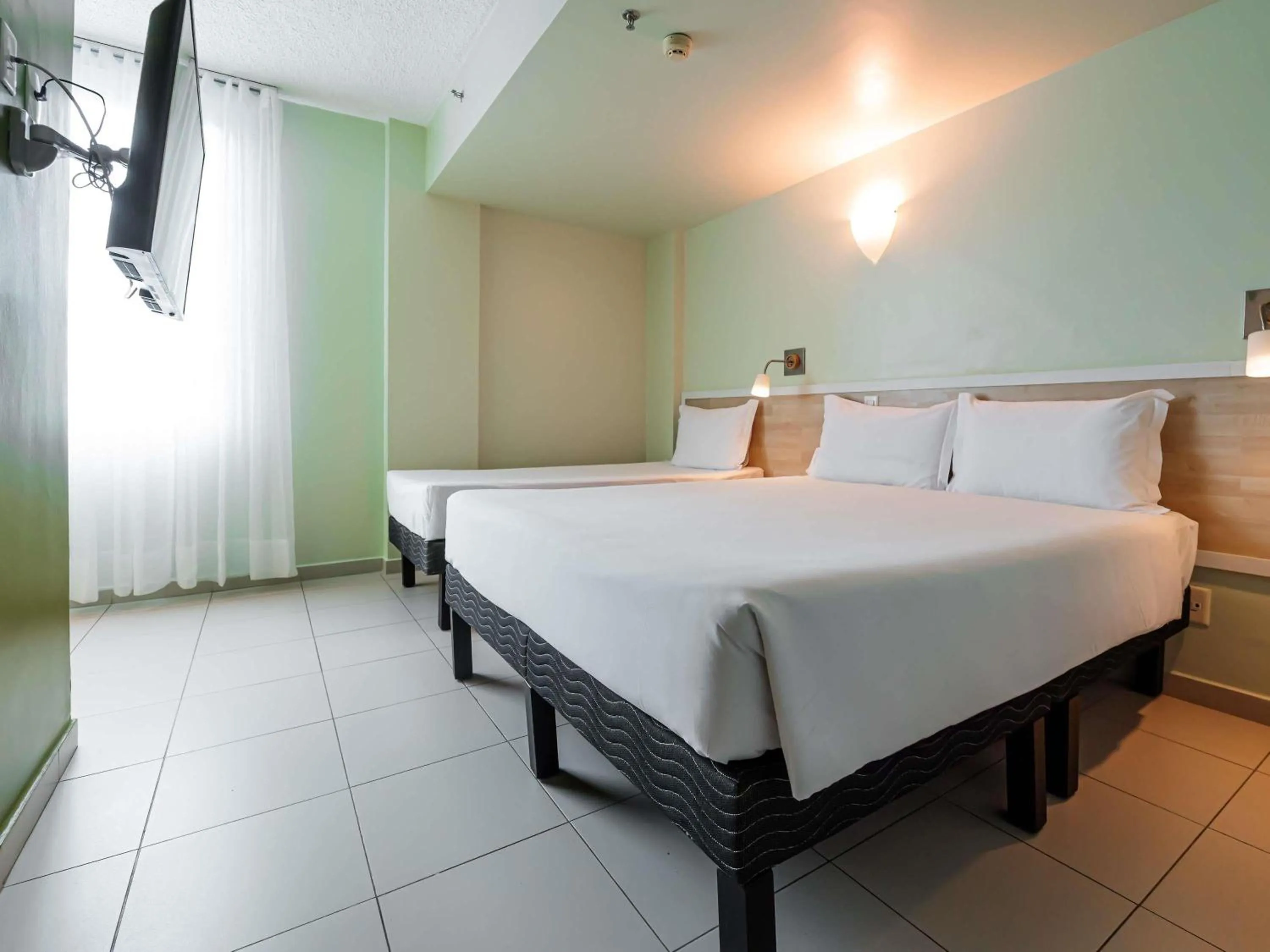 Bedroom, Bed in ibis Styles Manaus