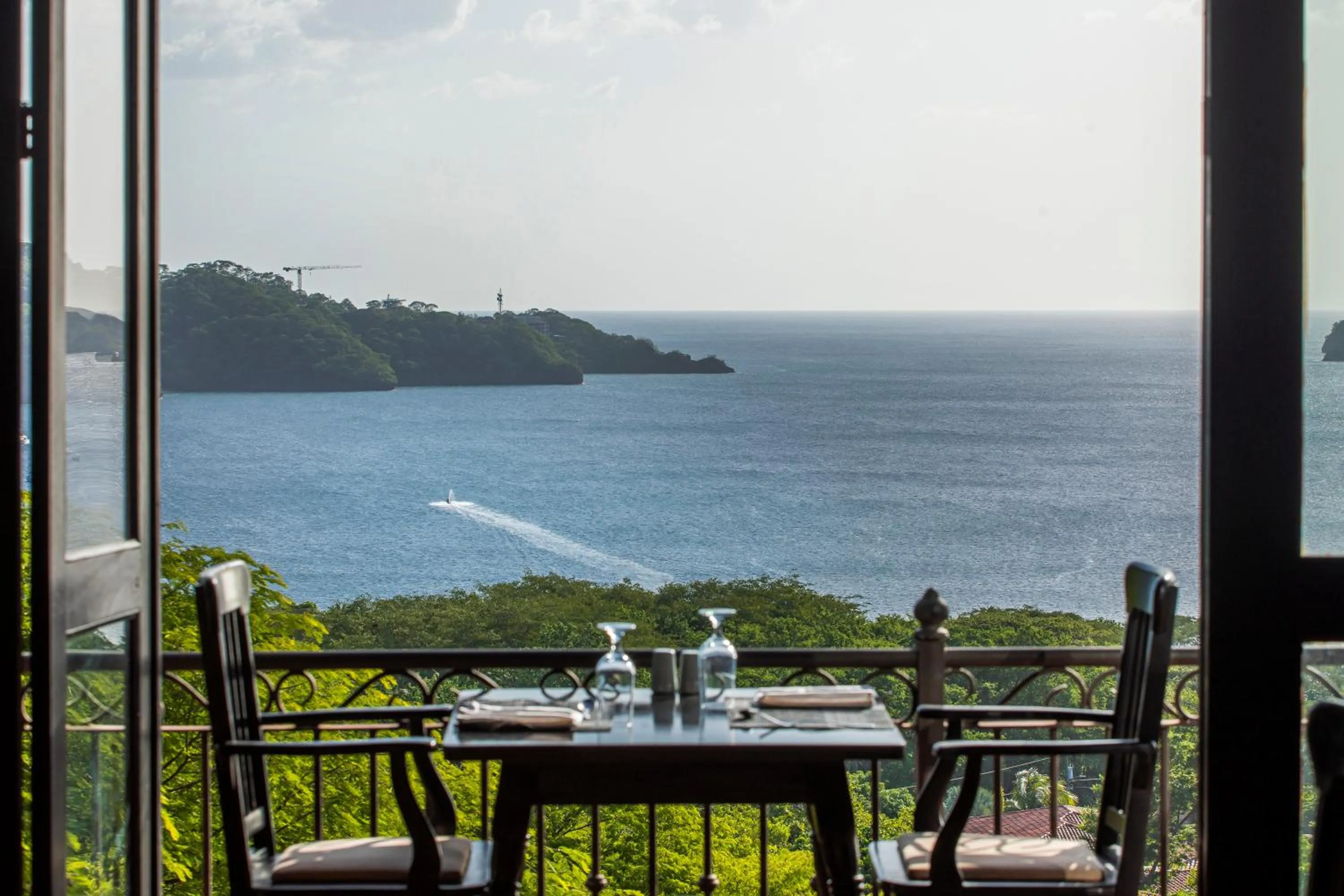 Restaurant/places to eat in Villas Sol Beach Resort