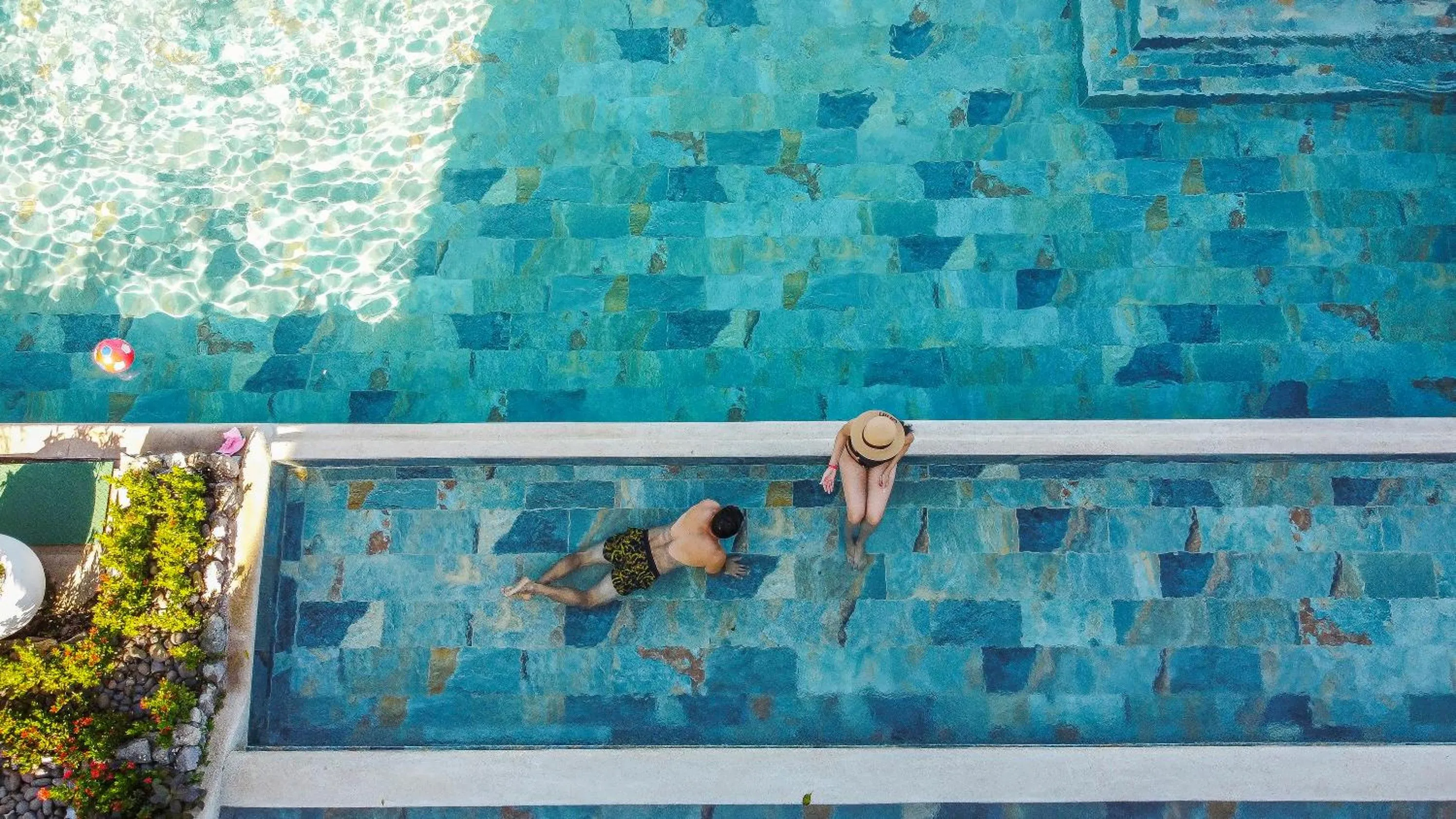 Swimming pool in Villas Sol Beach Resort