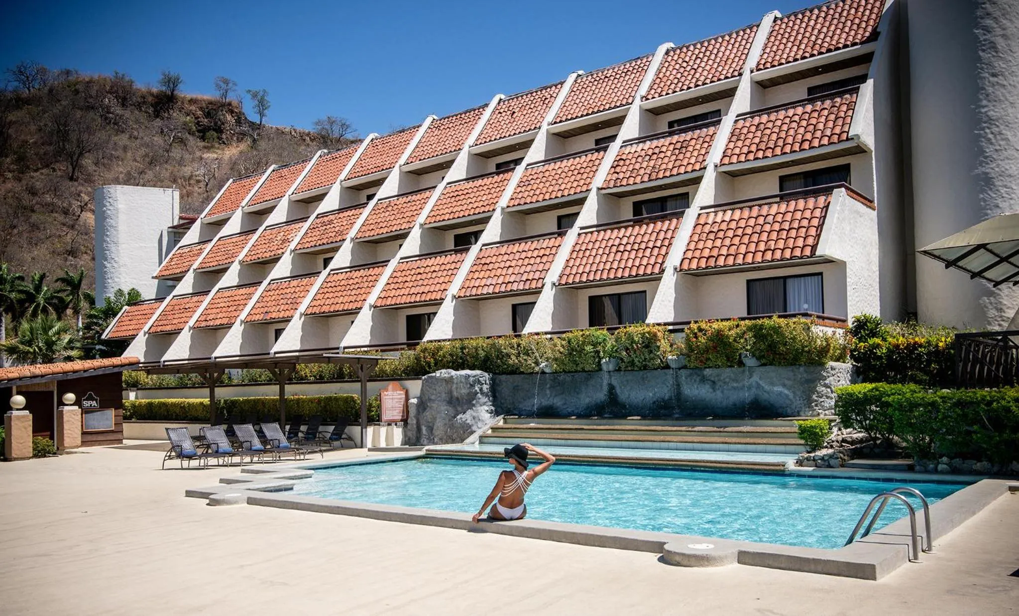 Swimming pool in Villas Sol Beach Resort