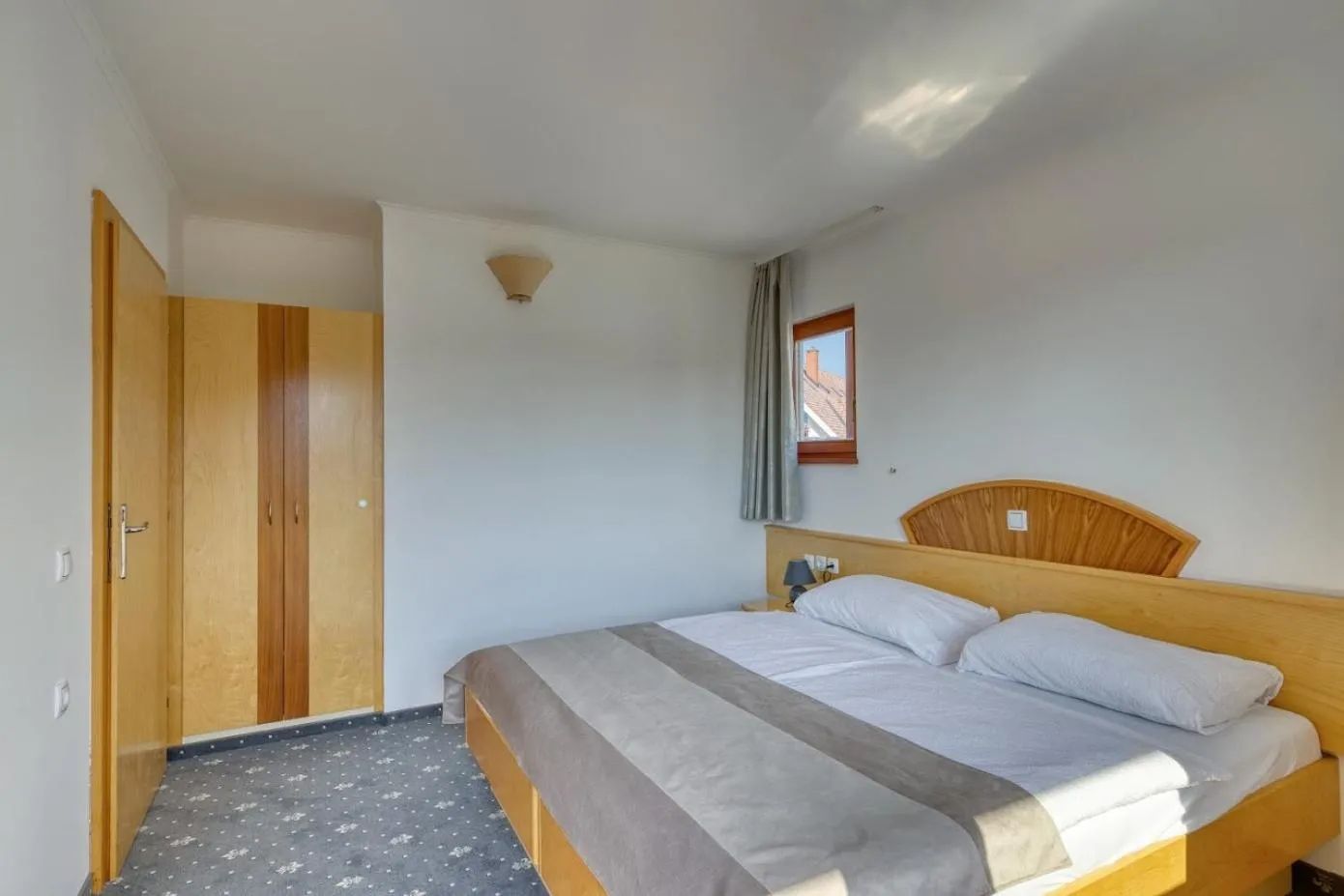 Bedroom, Bed in Garni Hotel Zvon