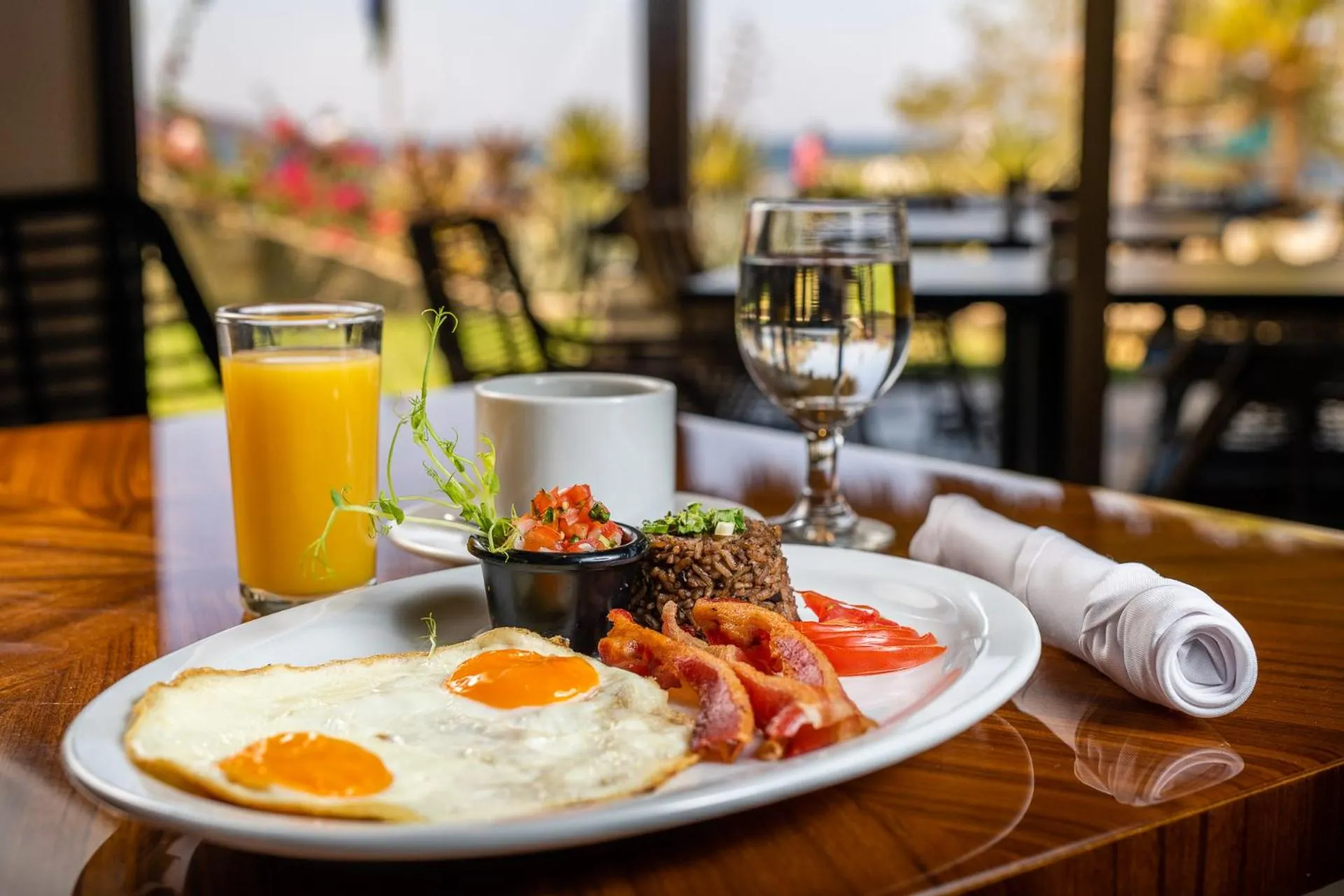 Breakfast in Margaritaville Beach Resort Playa Flamingo