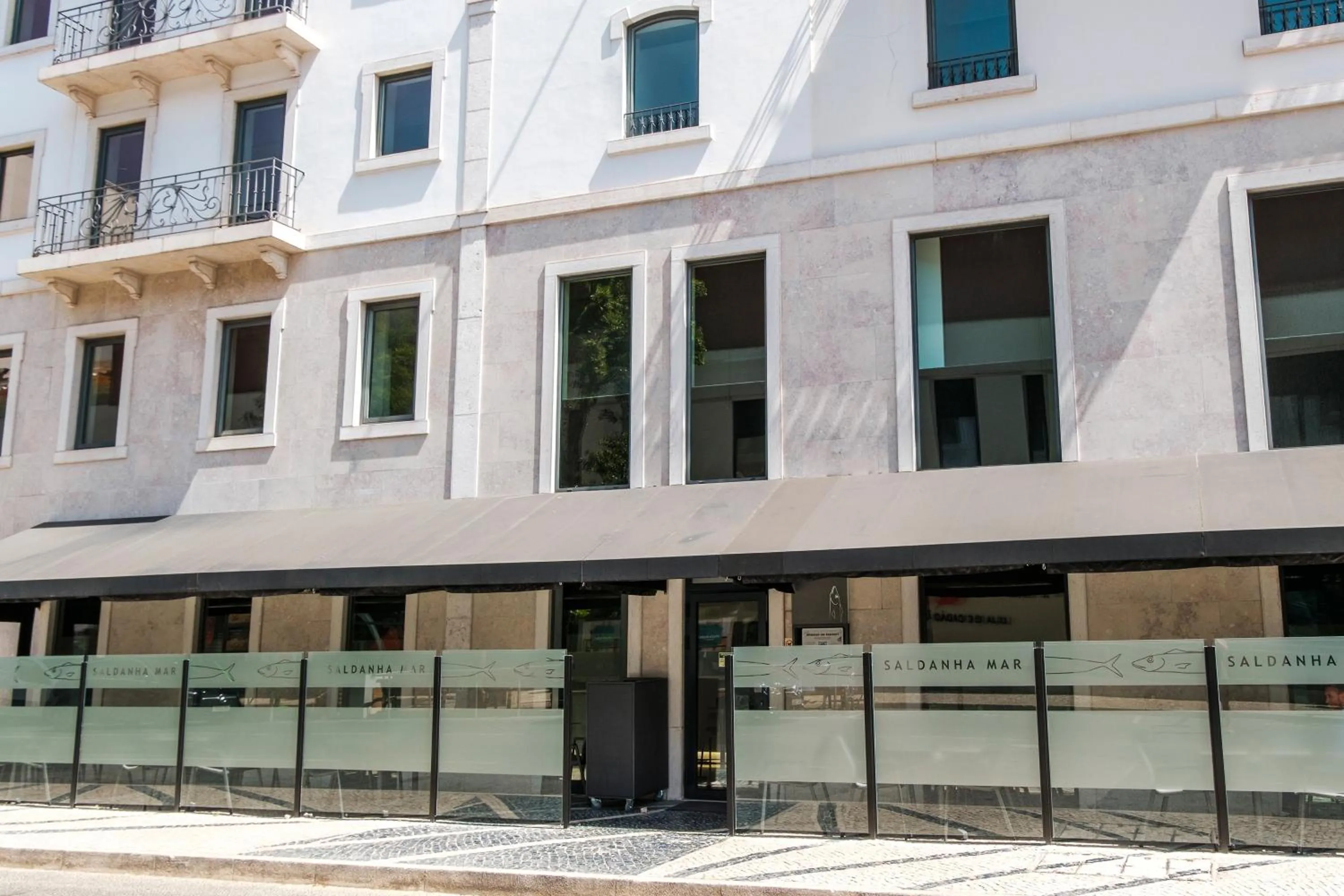 Property building in DoubleTree by Hilton Lisbon Fontana Park