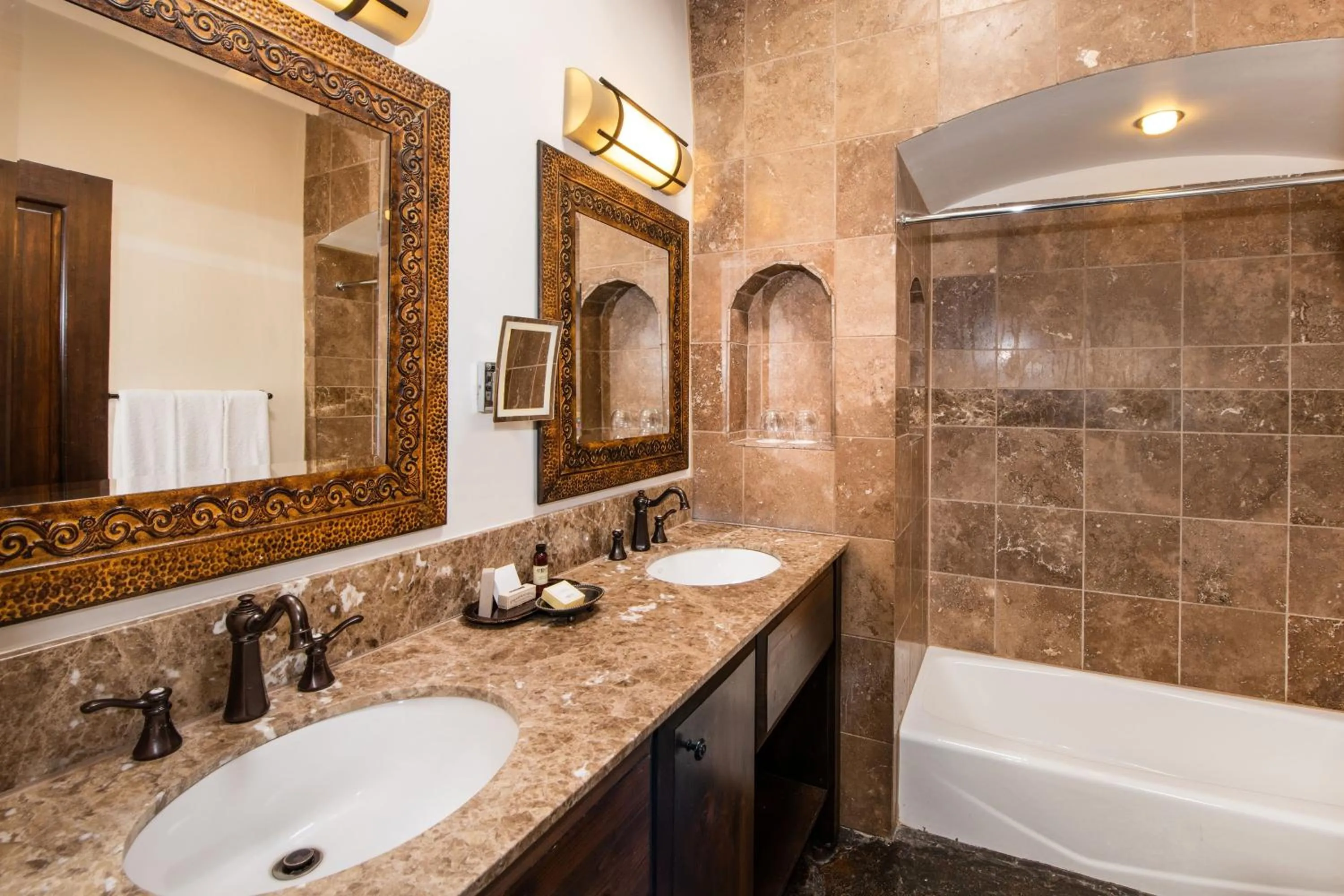 Bathroom in La Posada De Santa Fe, a Tribute Portfolio Resort & Spa