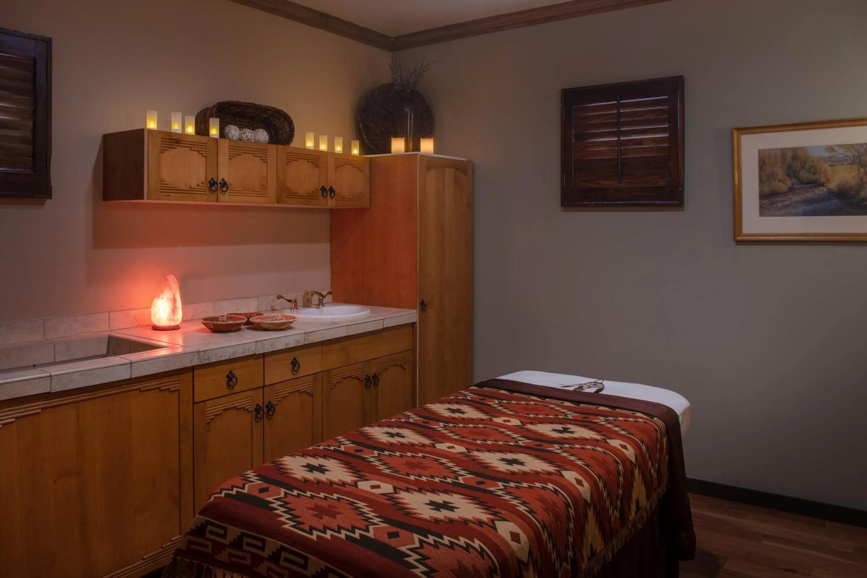 Spa and wellness centre/facilities, Bed in La Posada De Santa Fe, a Tribute Portfolio Resort & Spa