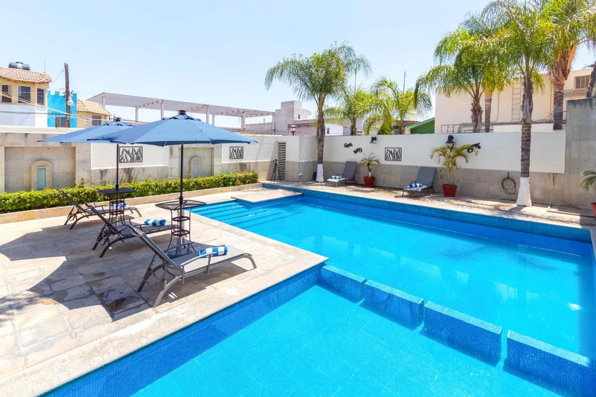 Swimming pool in Hotel San Carlos Tequisquiapan