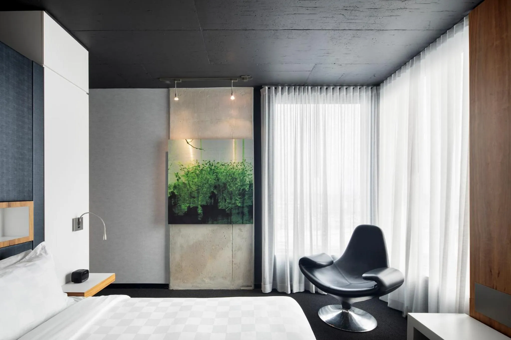 Bed in Alt Hotel Toronto Airport