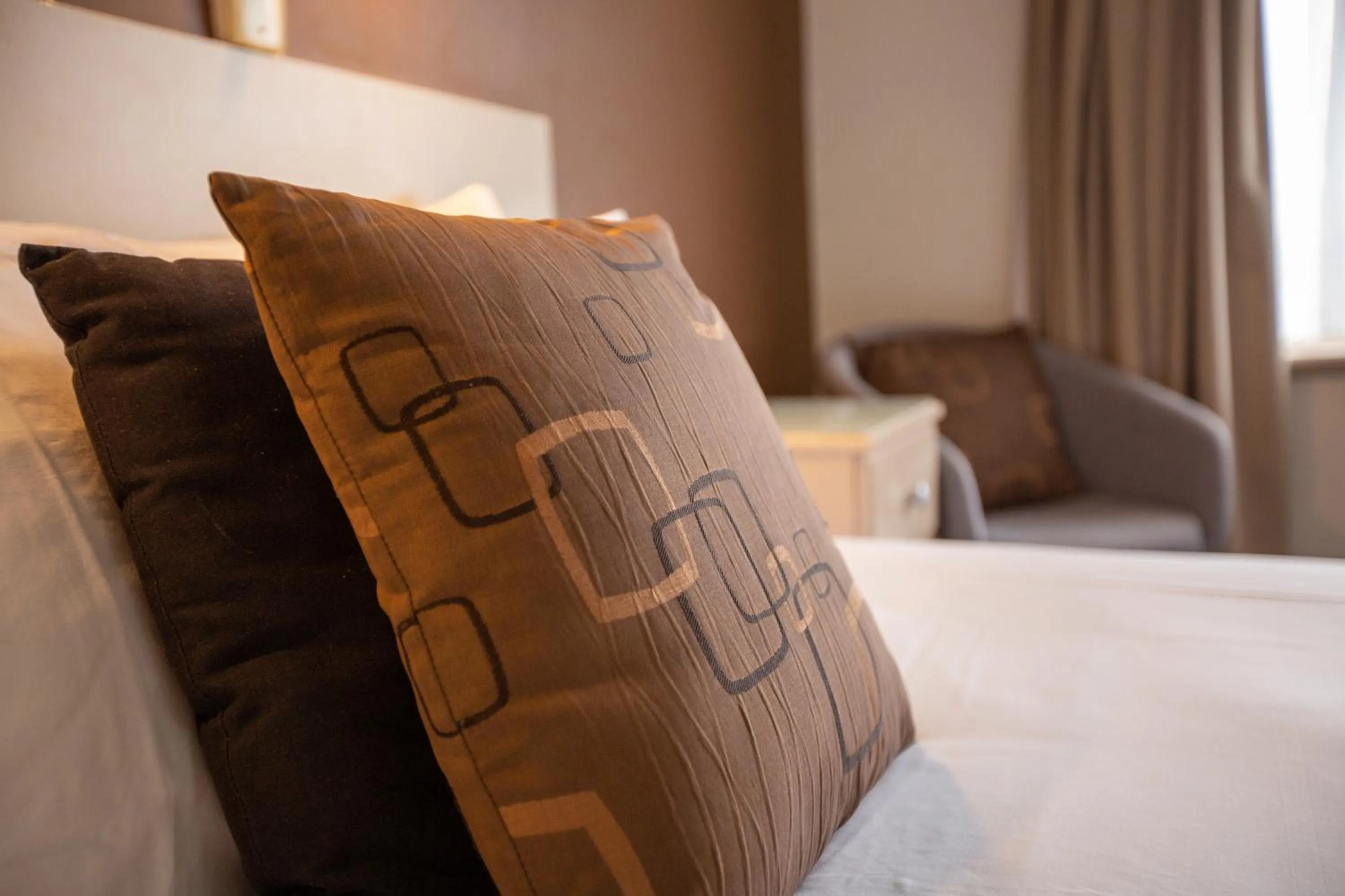 Bedroom, Bed in Lakeview Motel and Apartments