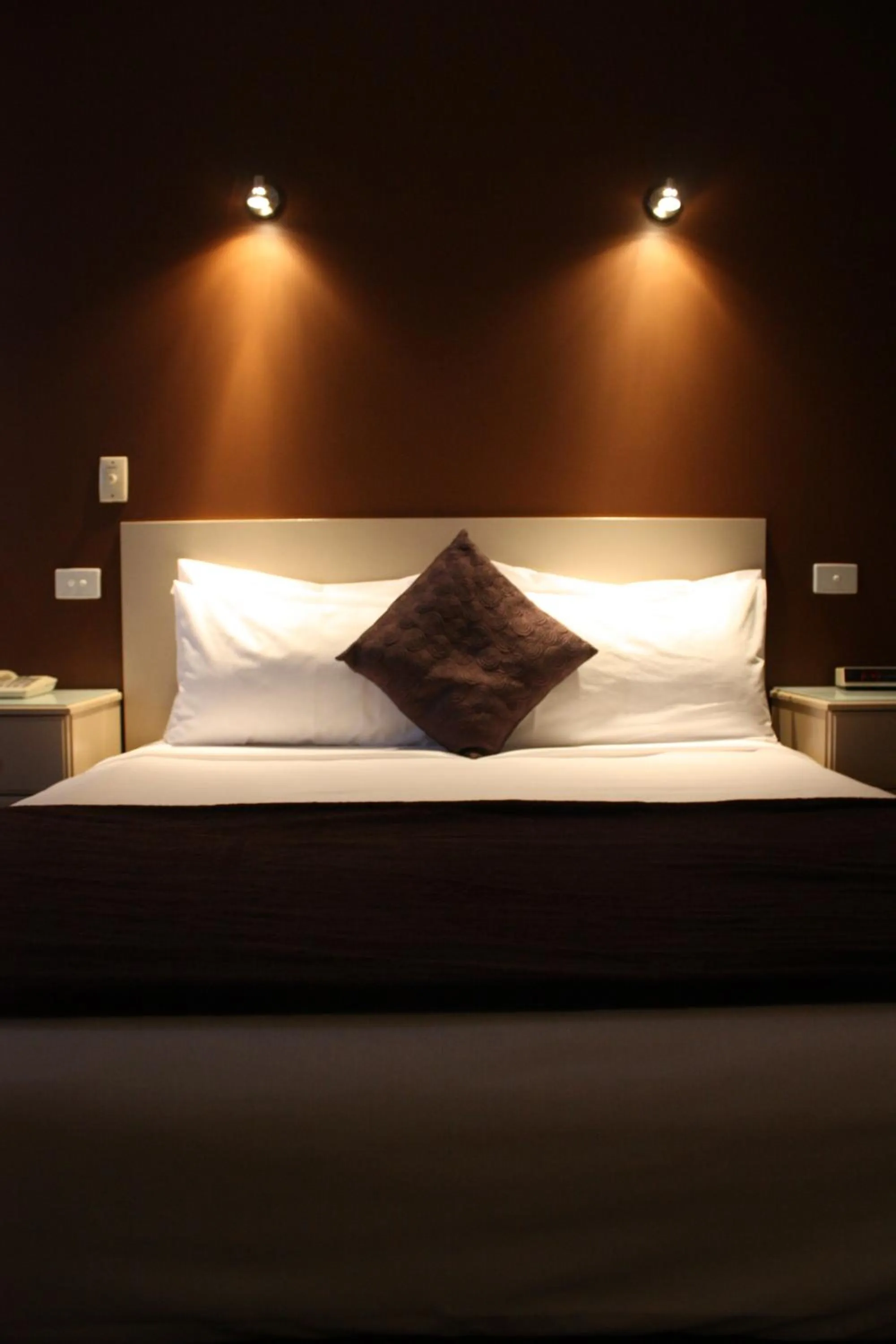 Bed in Lakeview Motel and Apartments