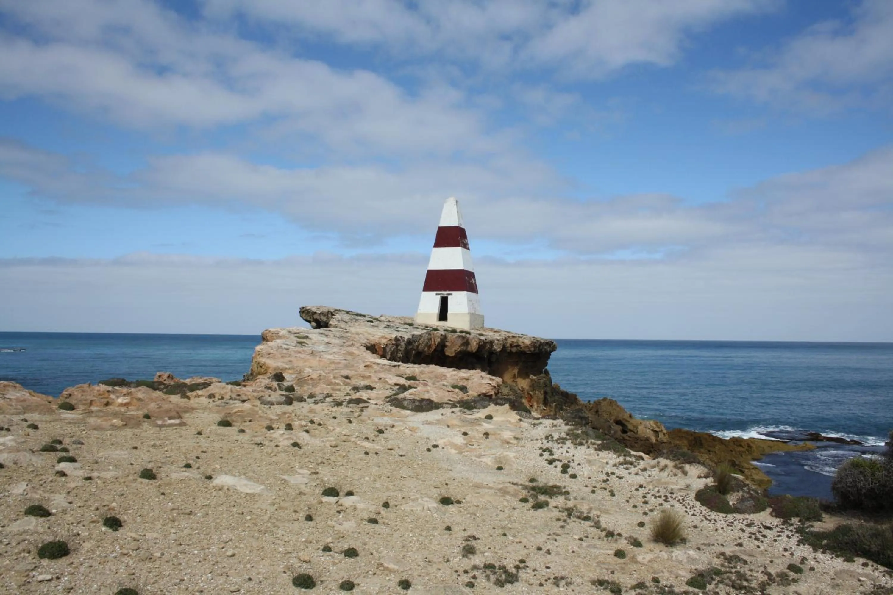 Nearby landmark in Lakeview Motel and Apartments