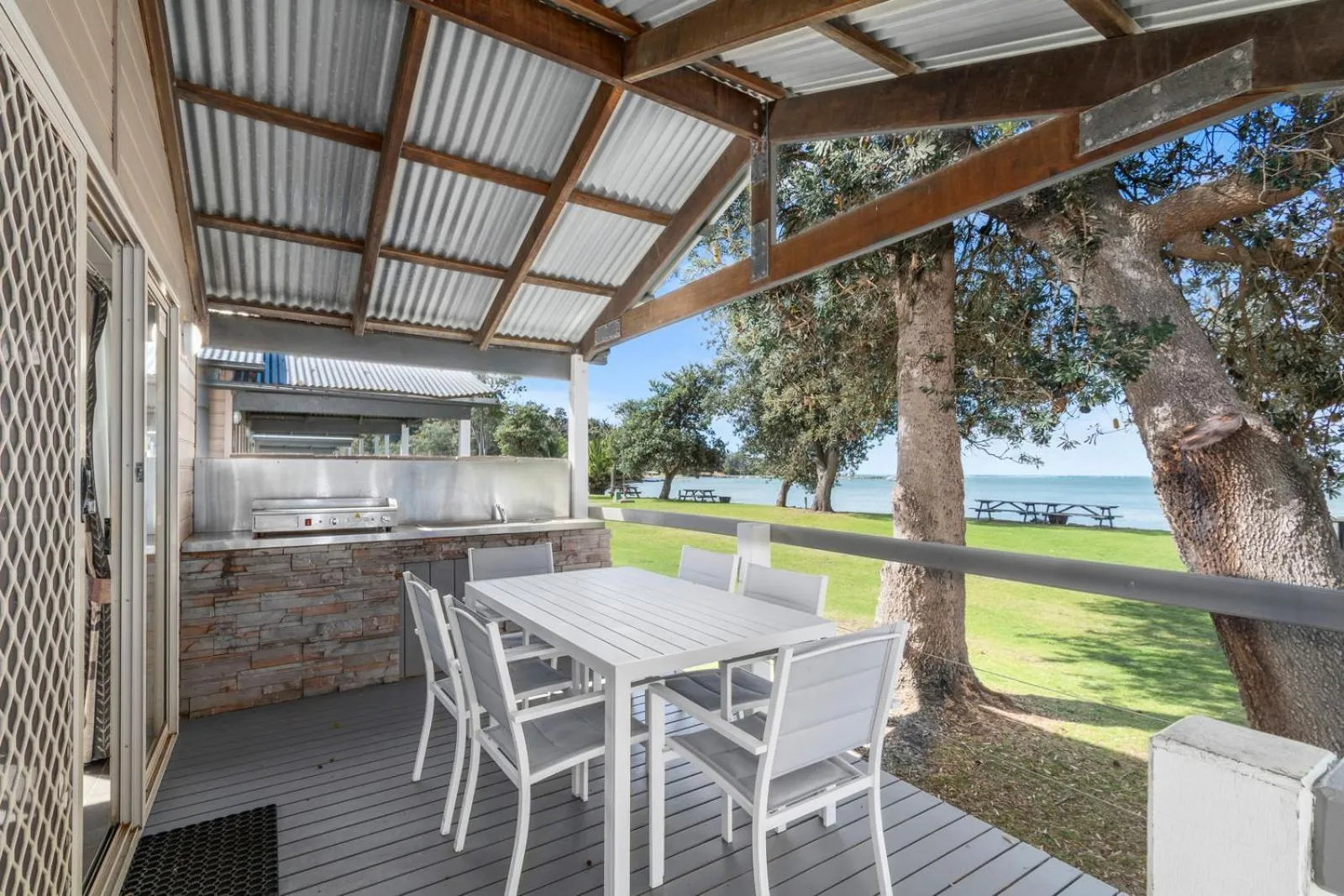 Balcony/Terrace in Ingenia Holidays Eden Beachfront