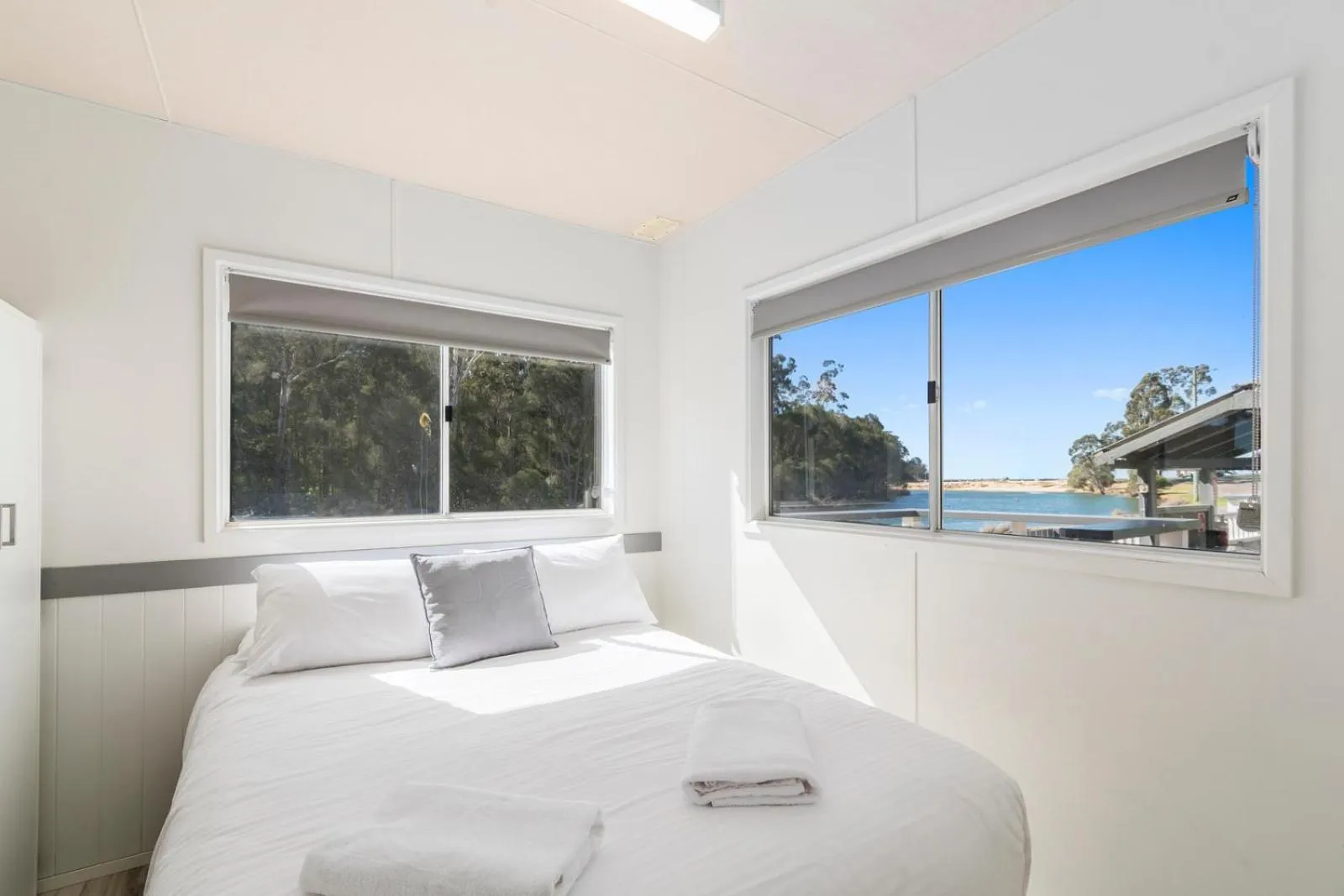 Bedroom, Bed in Ingenia Holidays Eden Beachfront