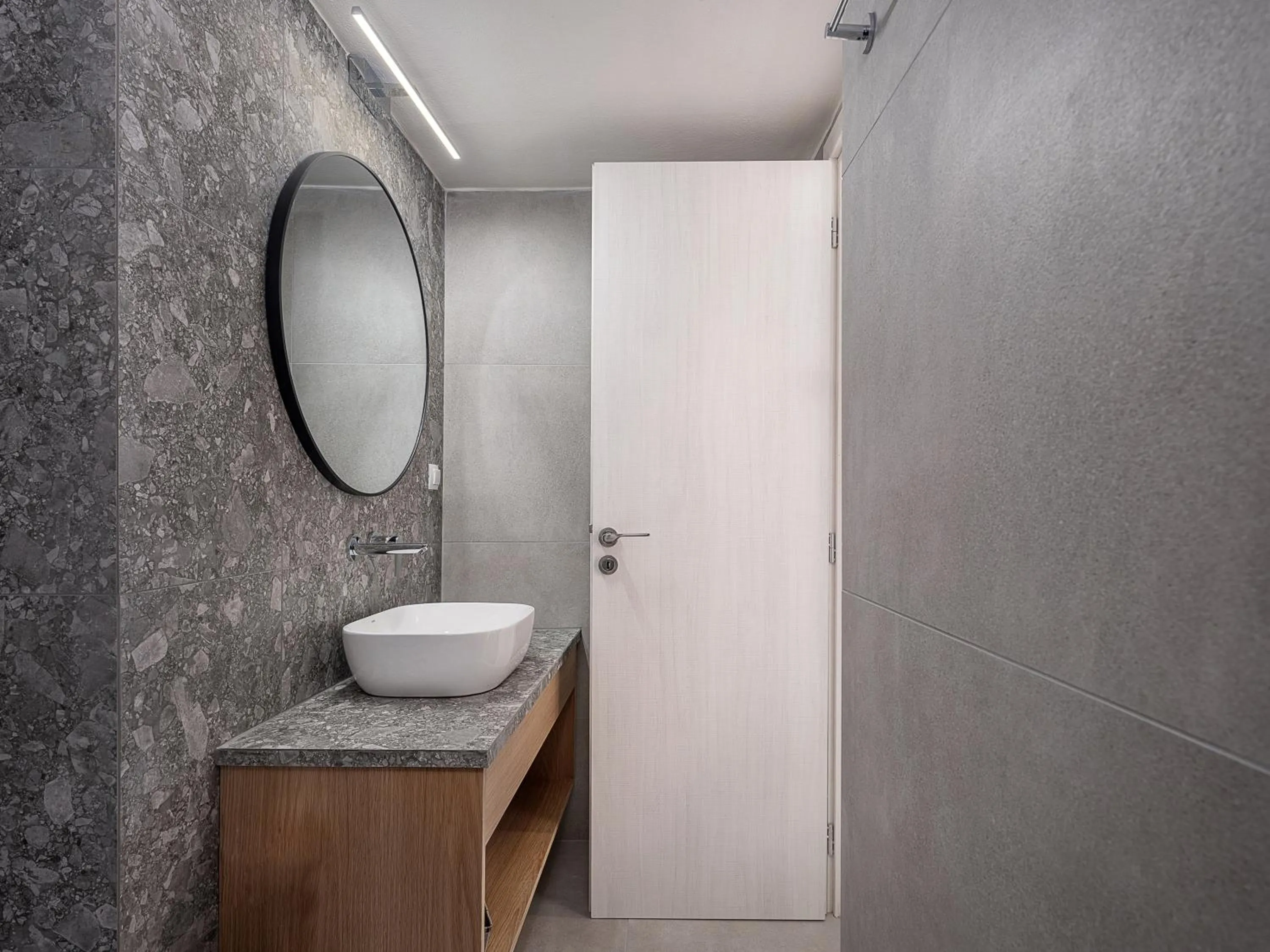 Bathroom in Casa D'Irene Deluxe Hotel