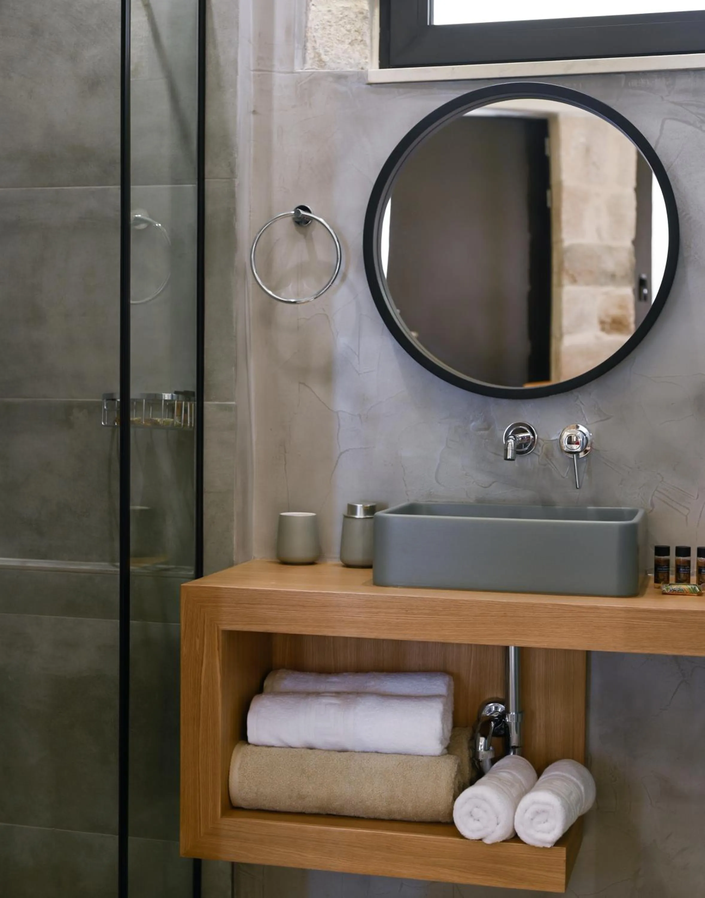 Bathroom in Casa D'Irene Deluxe Hotel