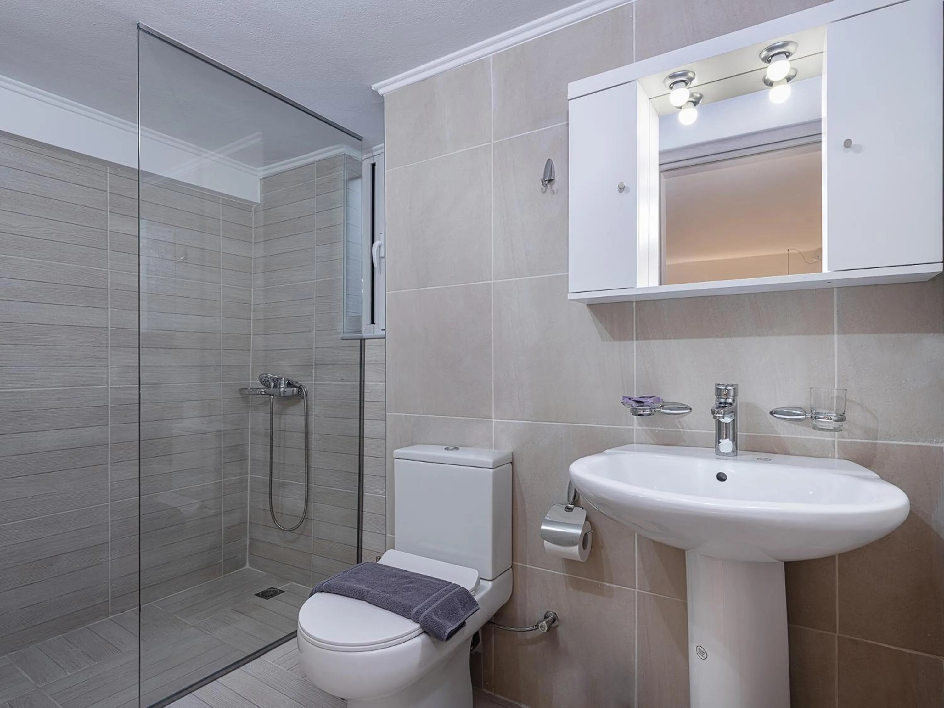 Bathroom in Casa D'Irene Deluxe Hotel