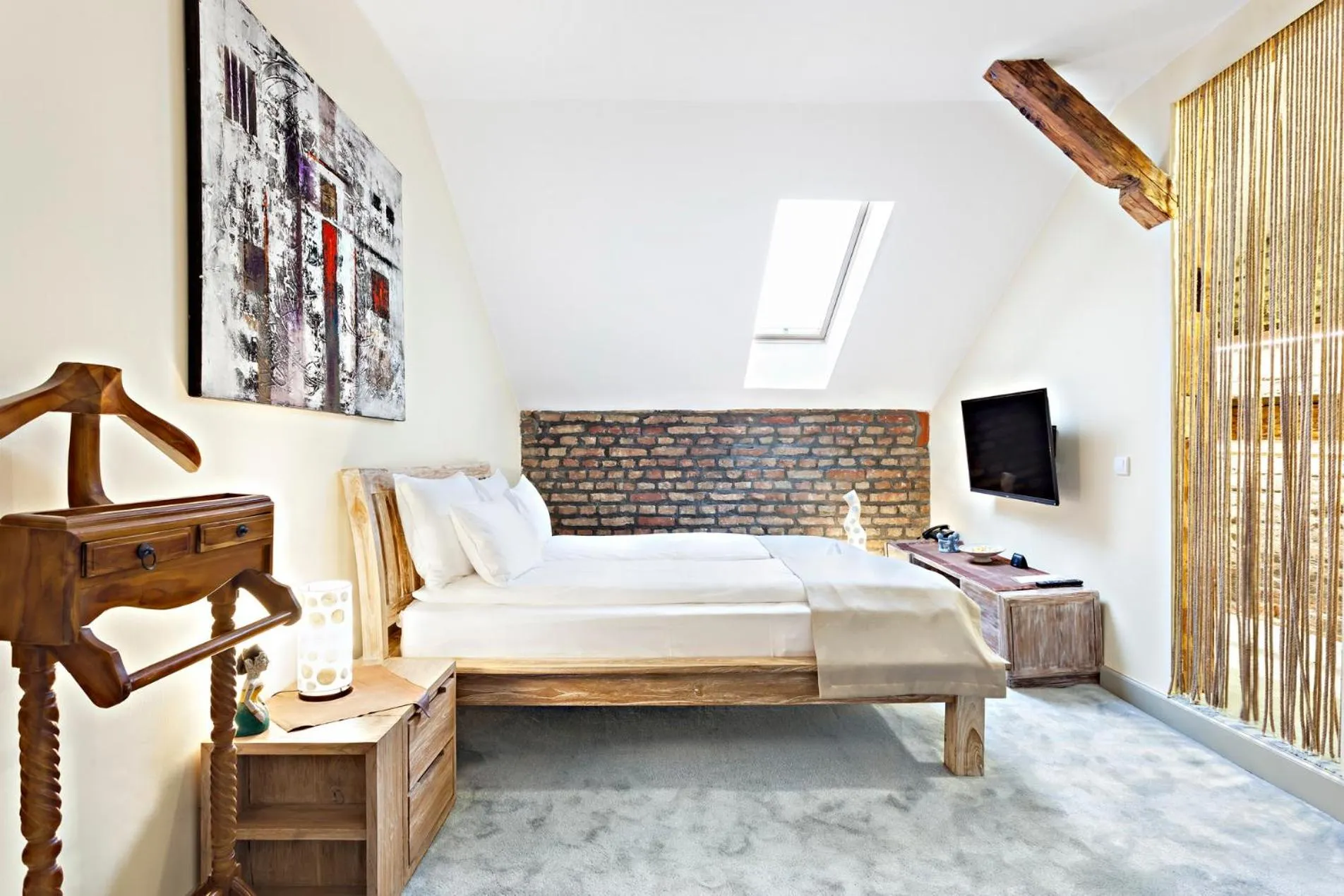 Bed in SuperB Luxury Suites