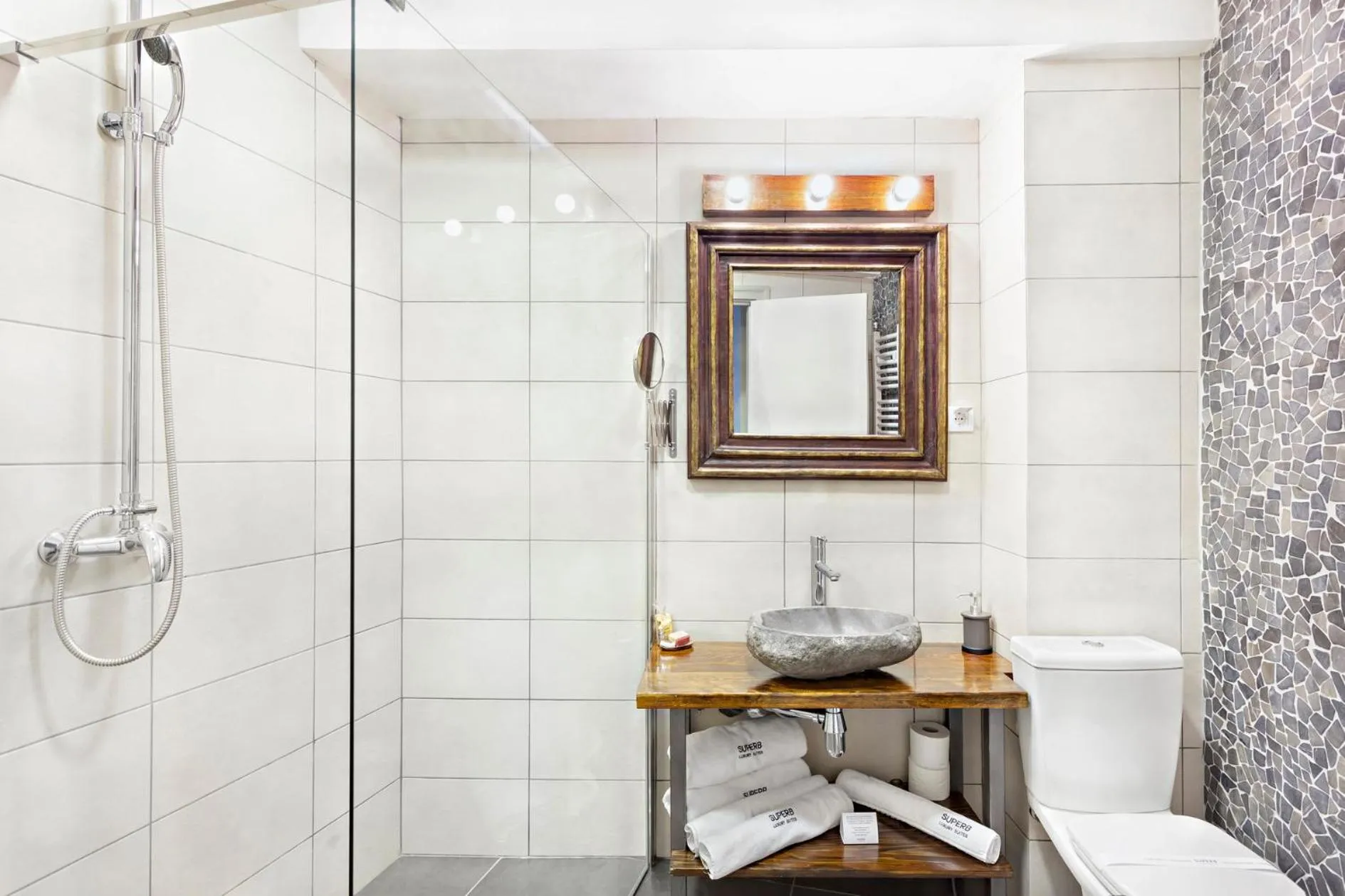 Shower in SuperB Luxury Suites