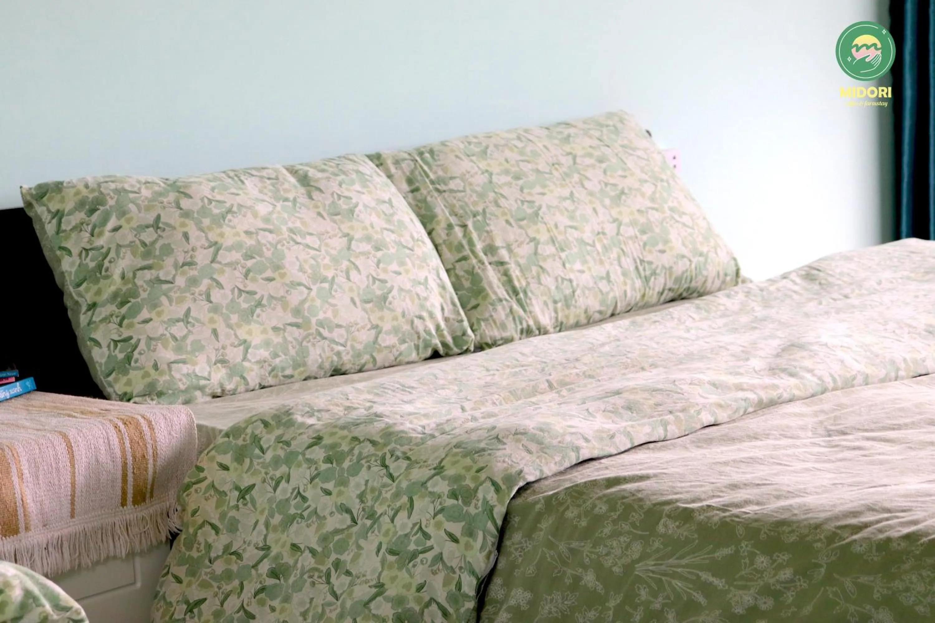 Photo of the whole room, Bed in Midori Heritage Coffee Farm