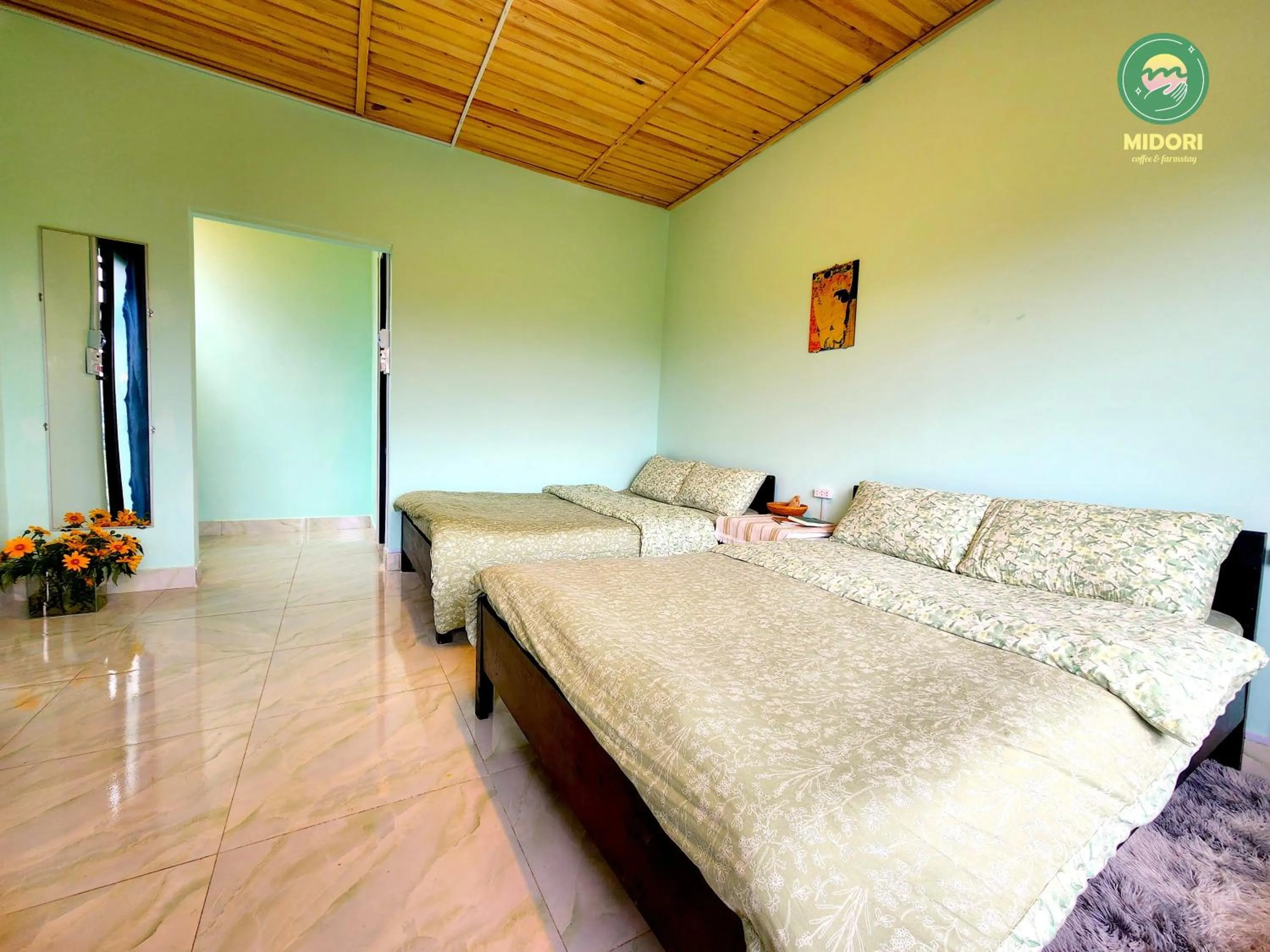 Photo of the whole room, Bed in Midori Heritage Coffee Farm