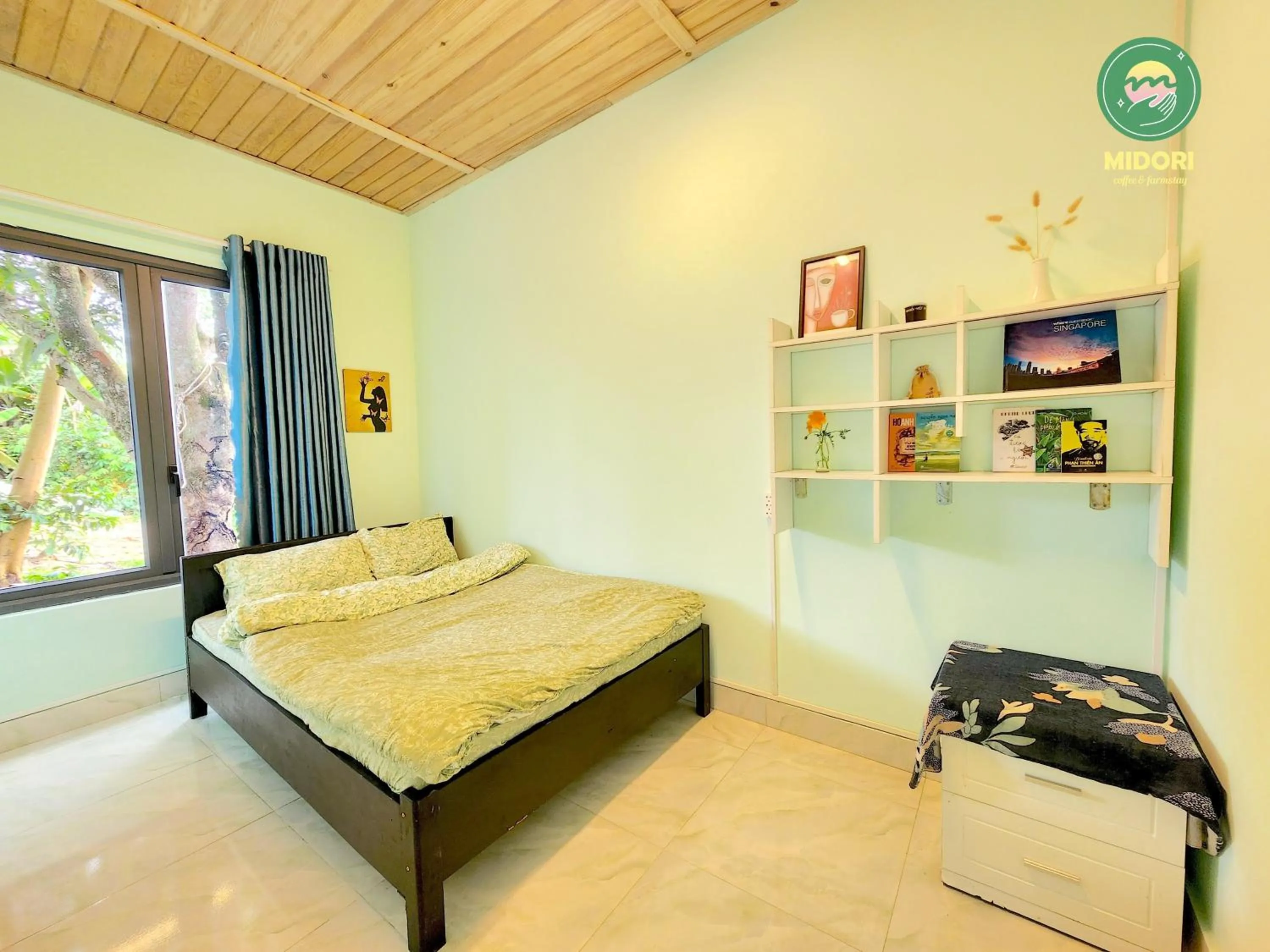 Bedroom, Bed in Midori Heritage Coffee Farm