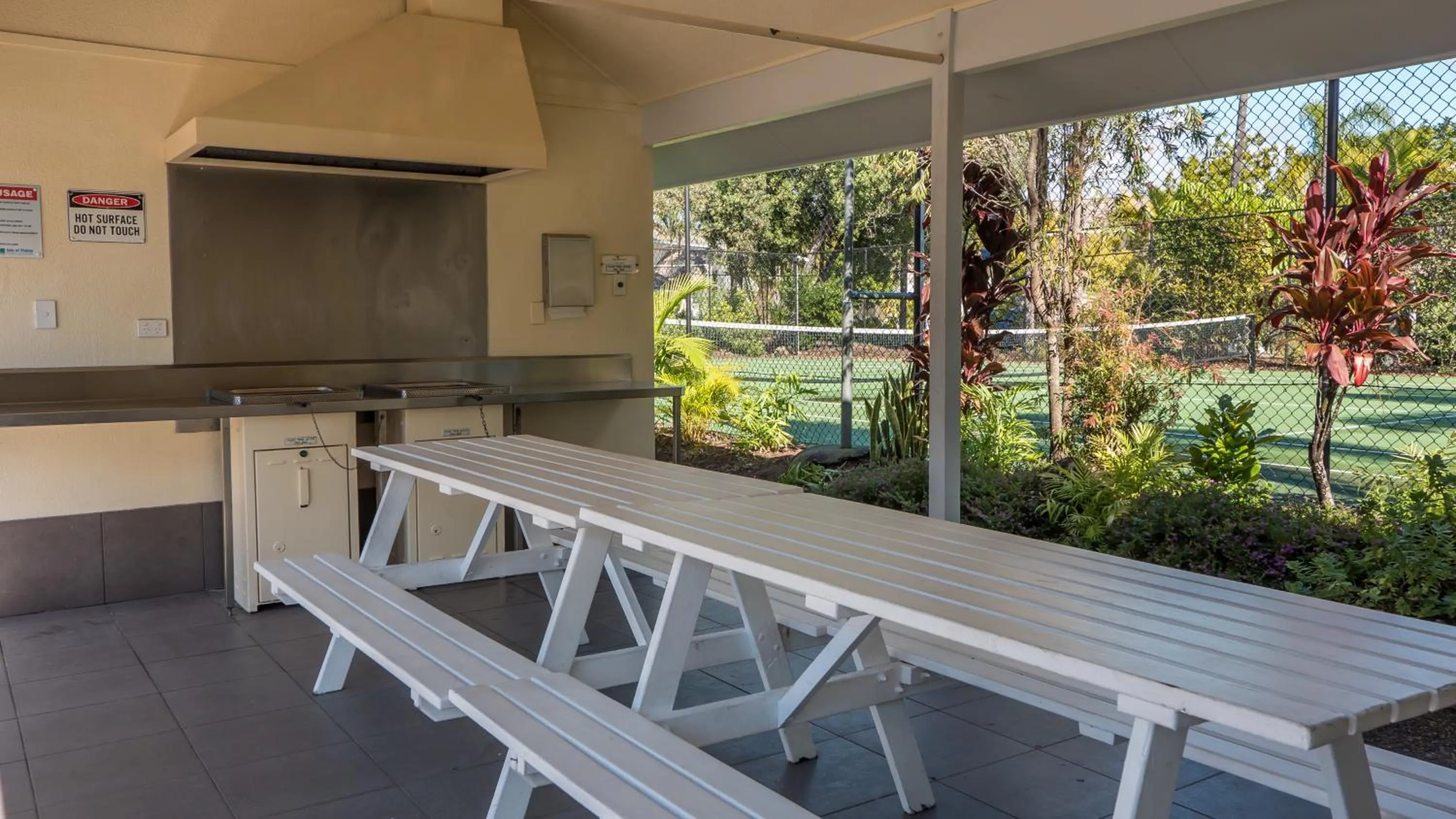 BBQ facilities in Isle Of Palms Resort