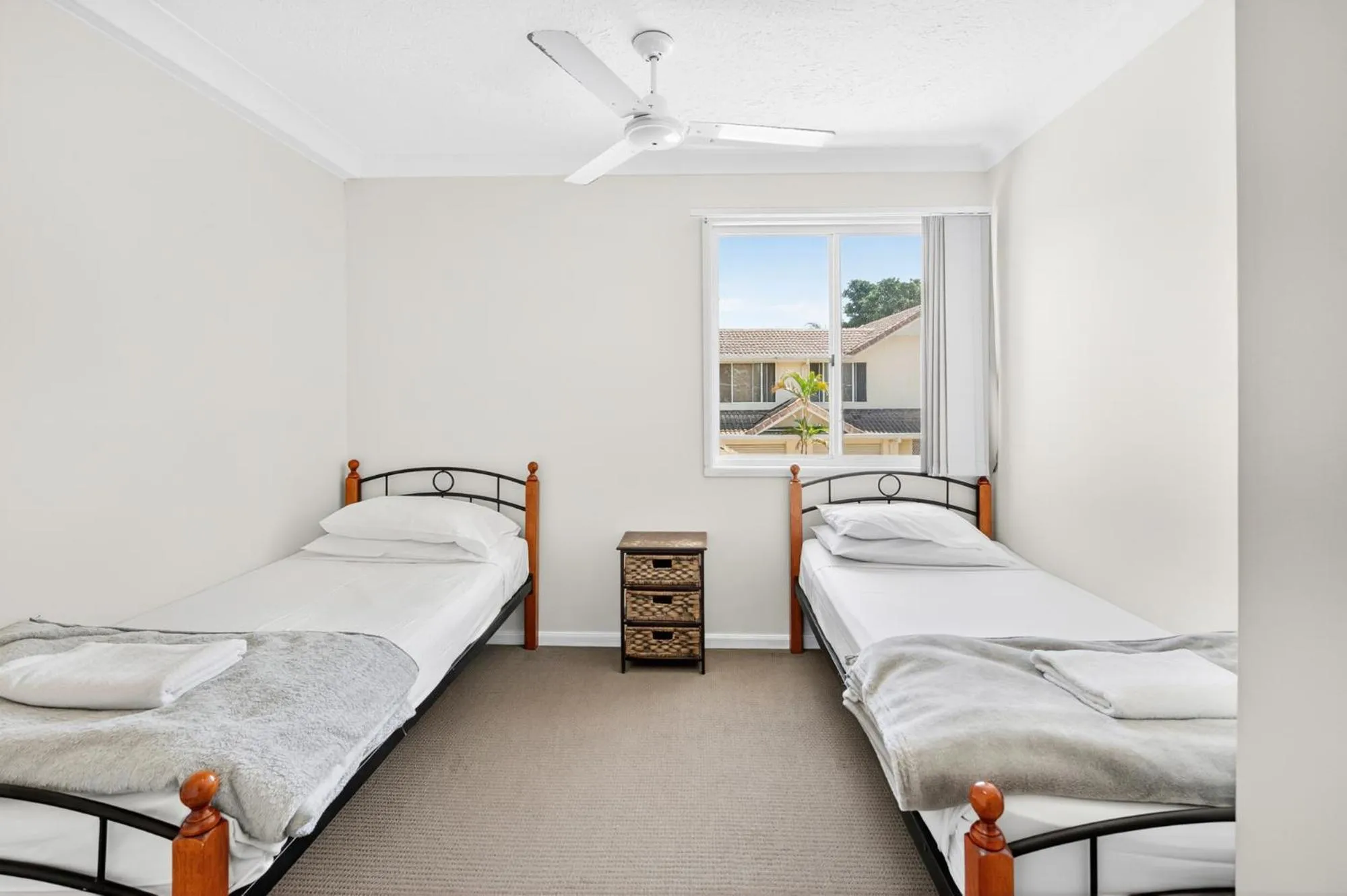 Bed in Isle Of Palms Resort