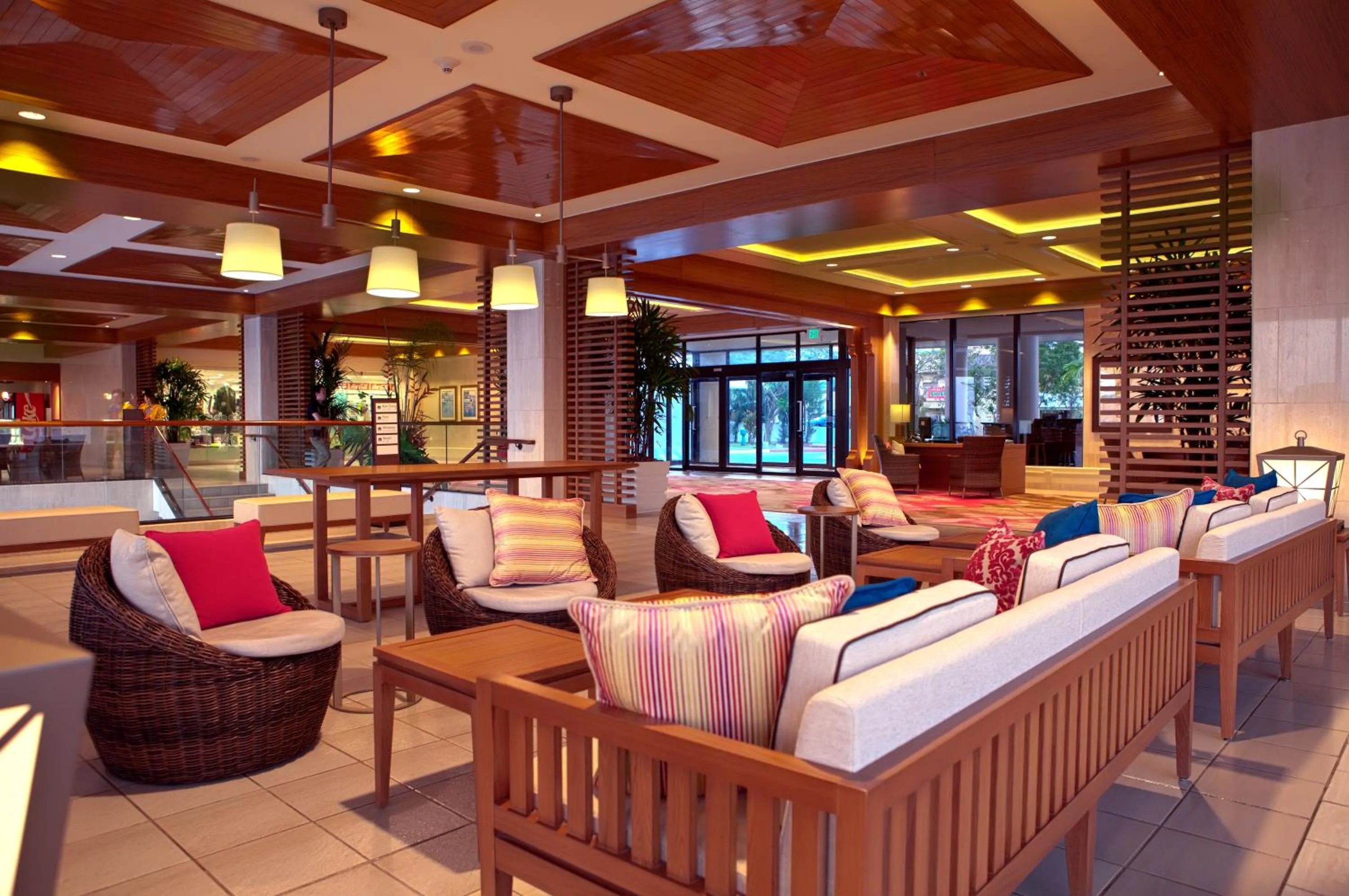 Lounge or bar in Guam Reef Hotel