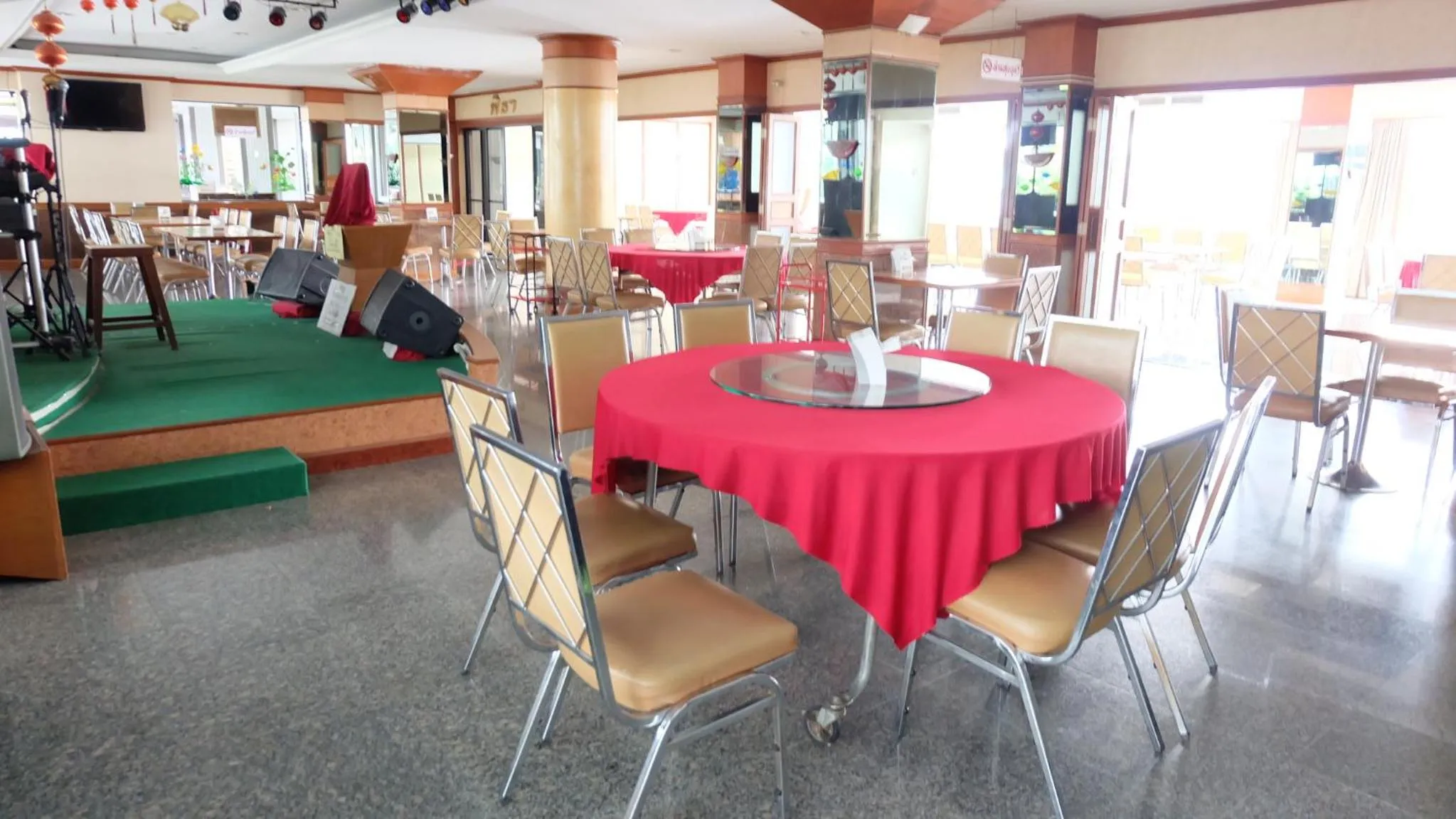 Restaurant/places to eat in Silom Boutique Hotel Hatyai