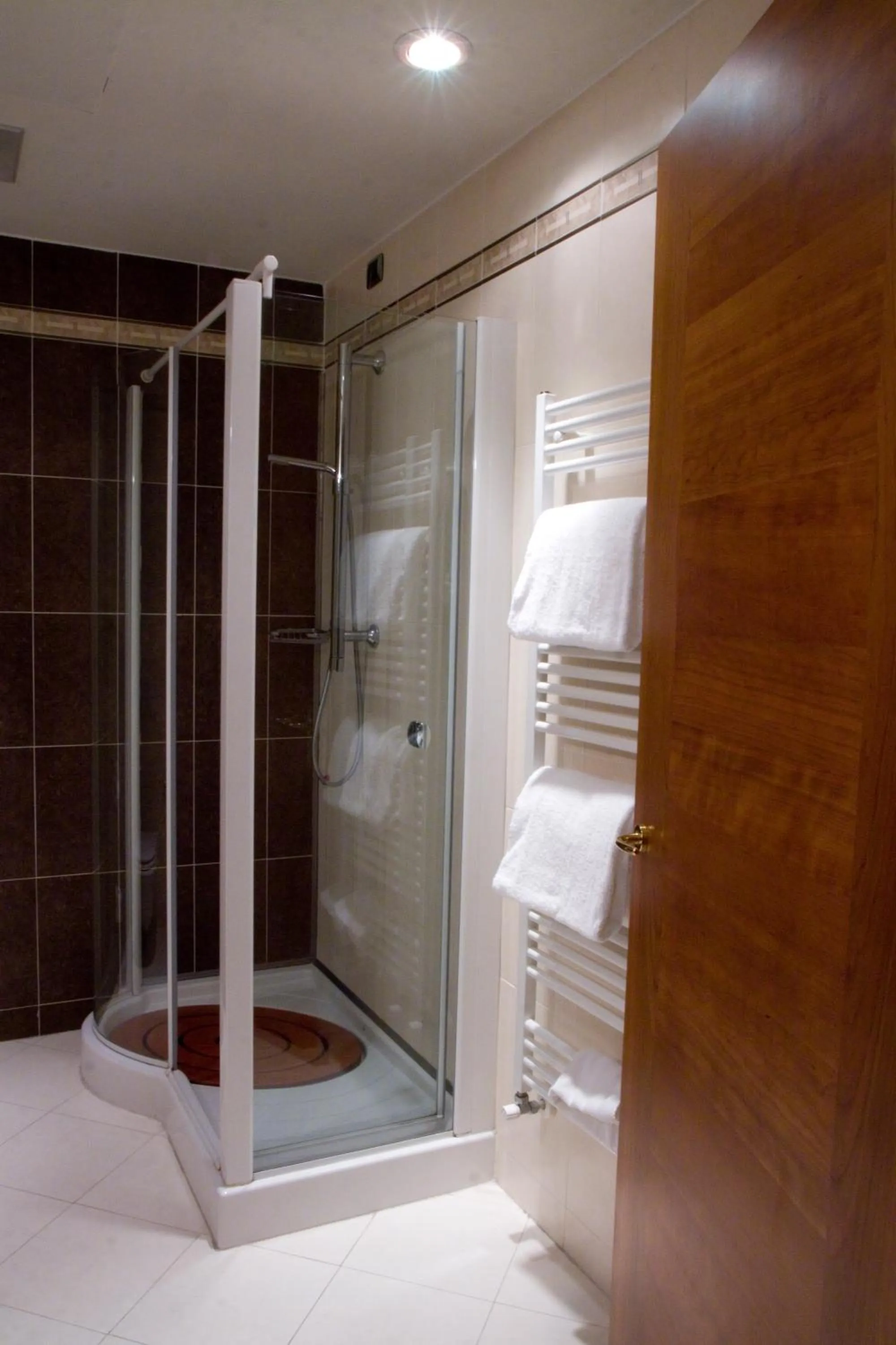 Bathroom in HM MotelHotel