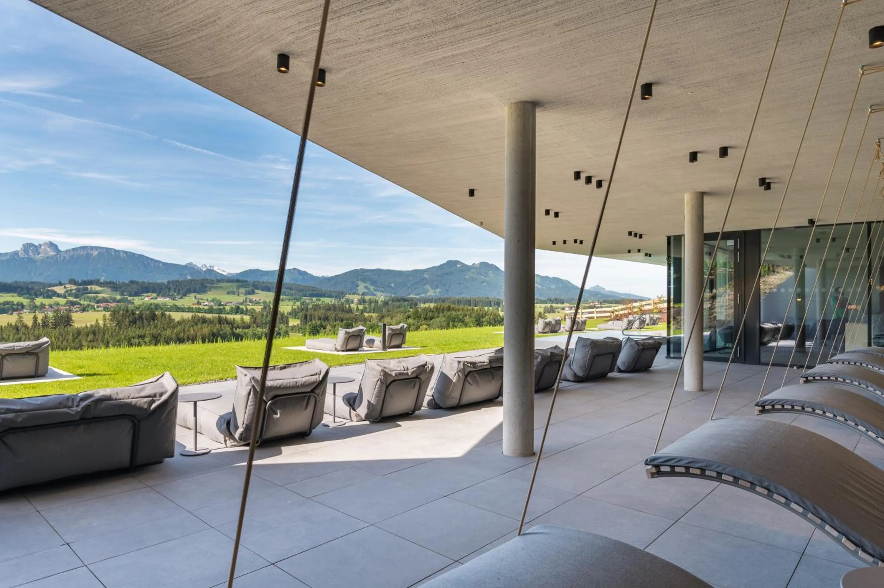 Swimming pool in PANORAMA Allgäu Spa Resort