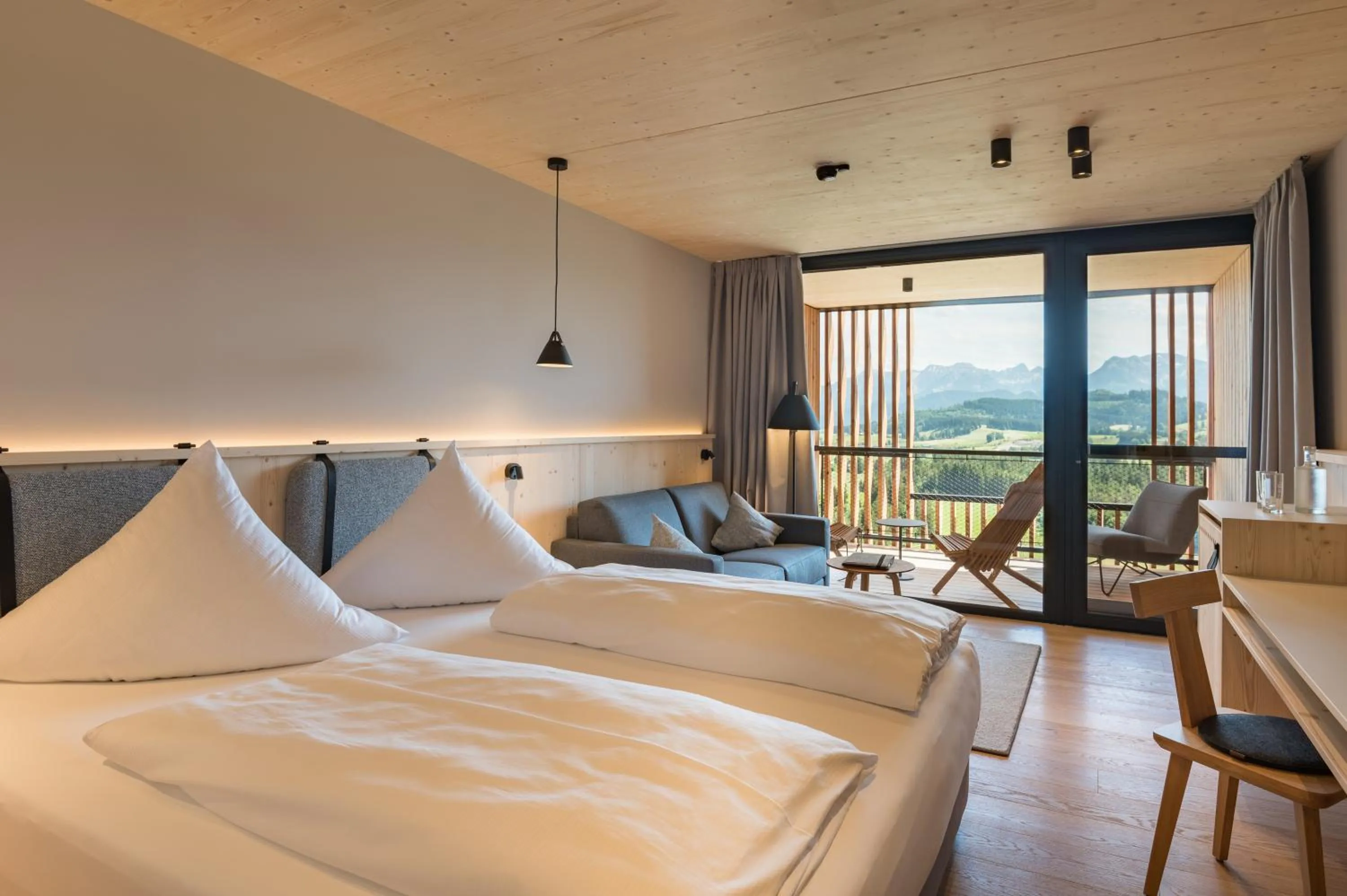 Photo of the whole room, Bed in PANORAMA Allgäu Spa Resort