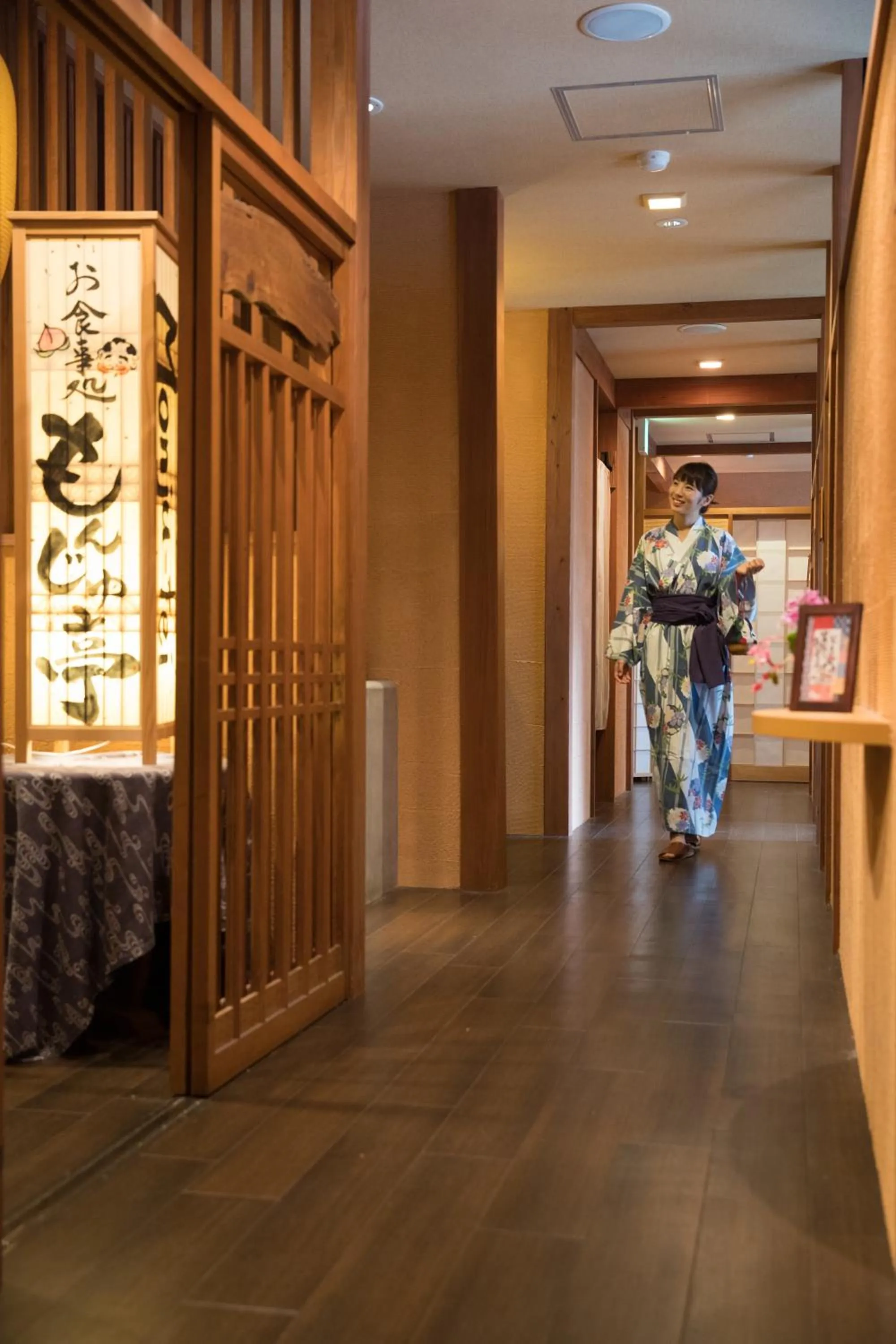 group of guests in Niemonya