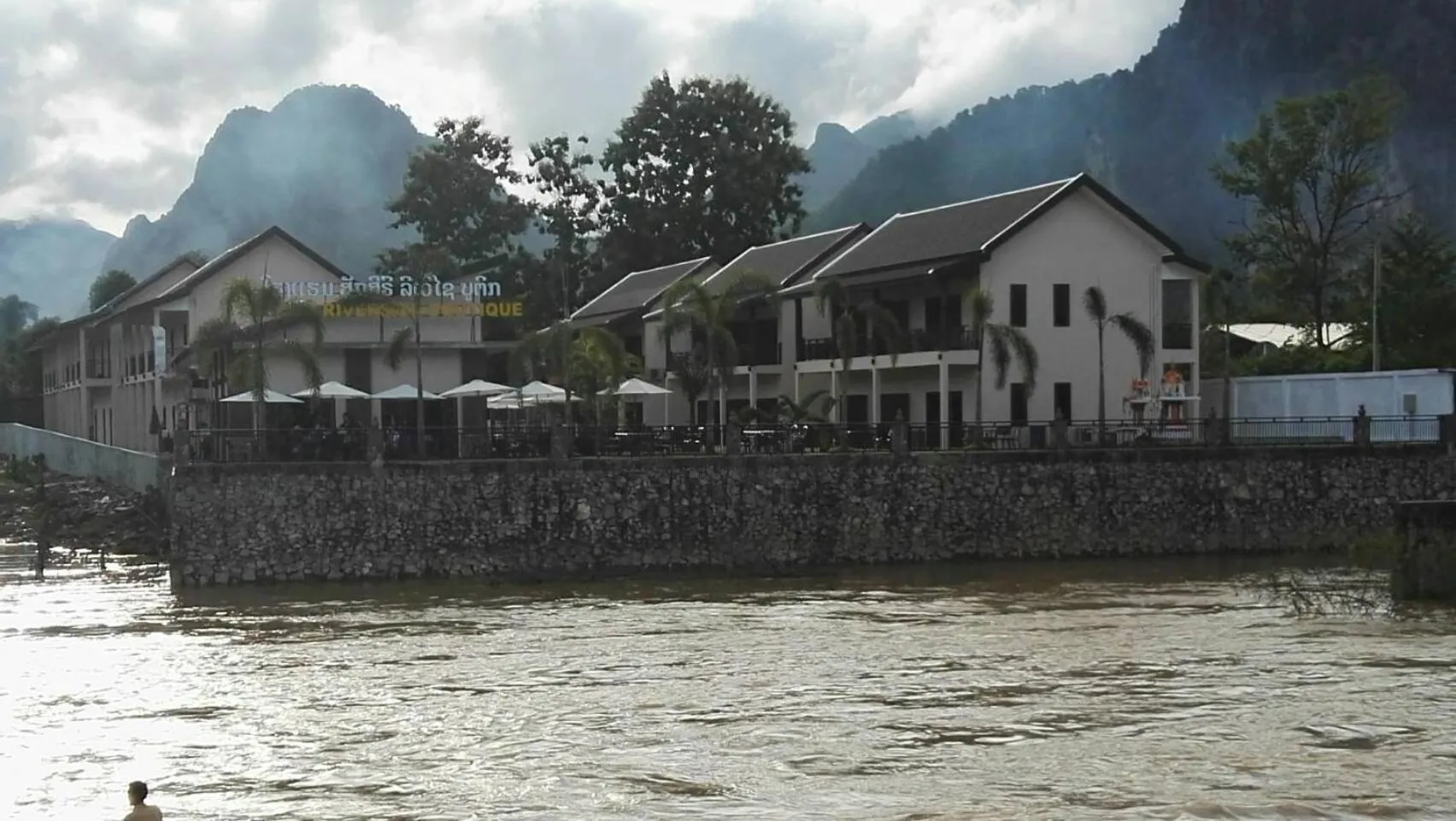 Property building in Saksiri Riverside Boutique Hotel