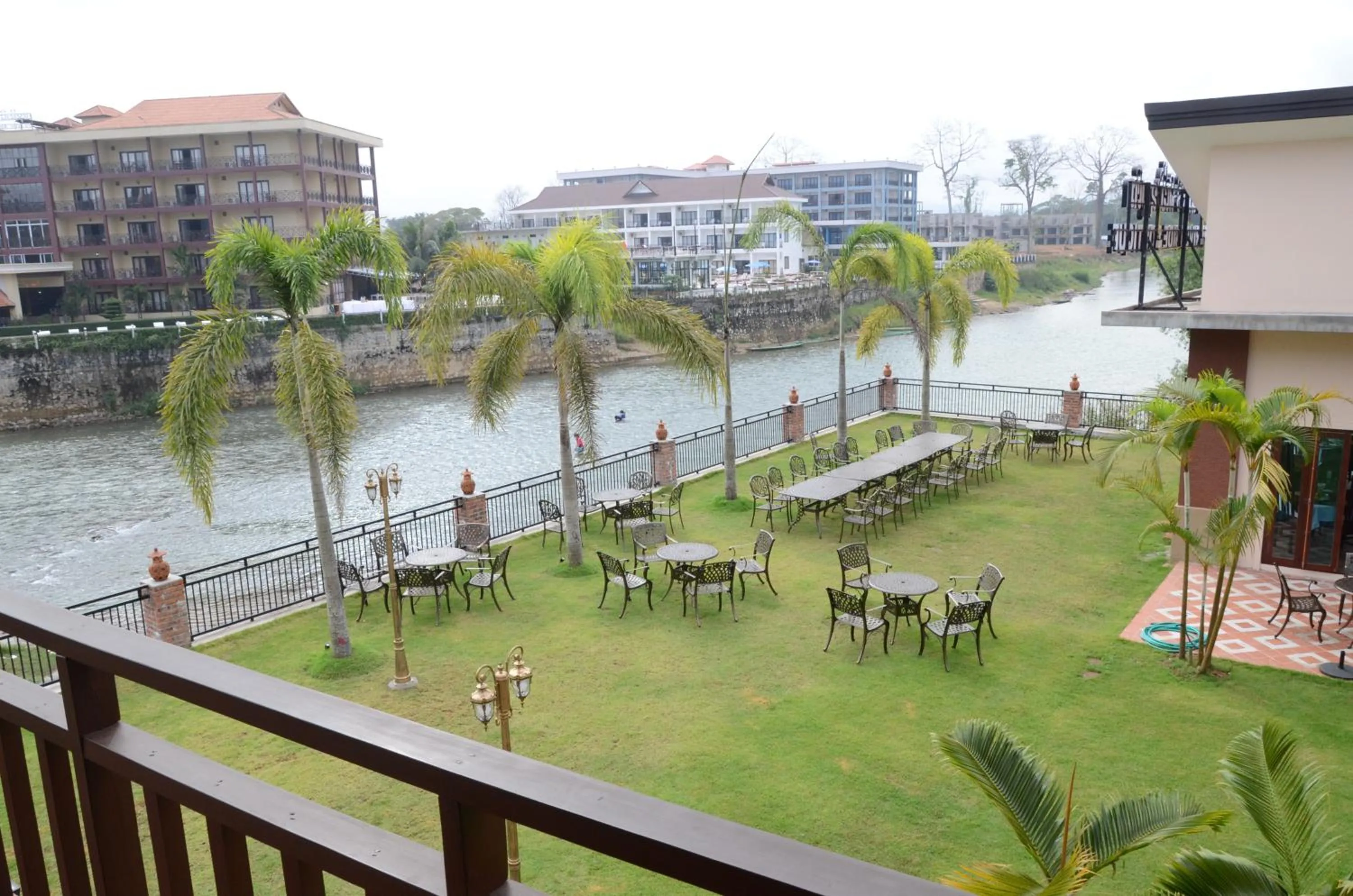 Property building in Saksiri Riverside Boutique Hotel